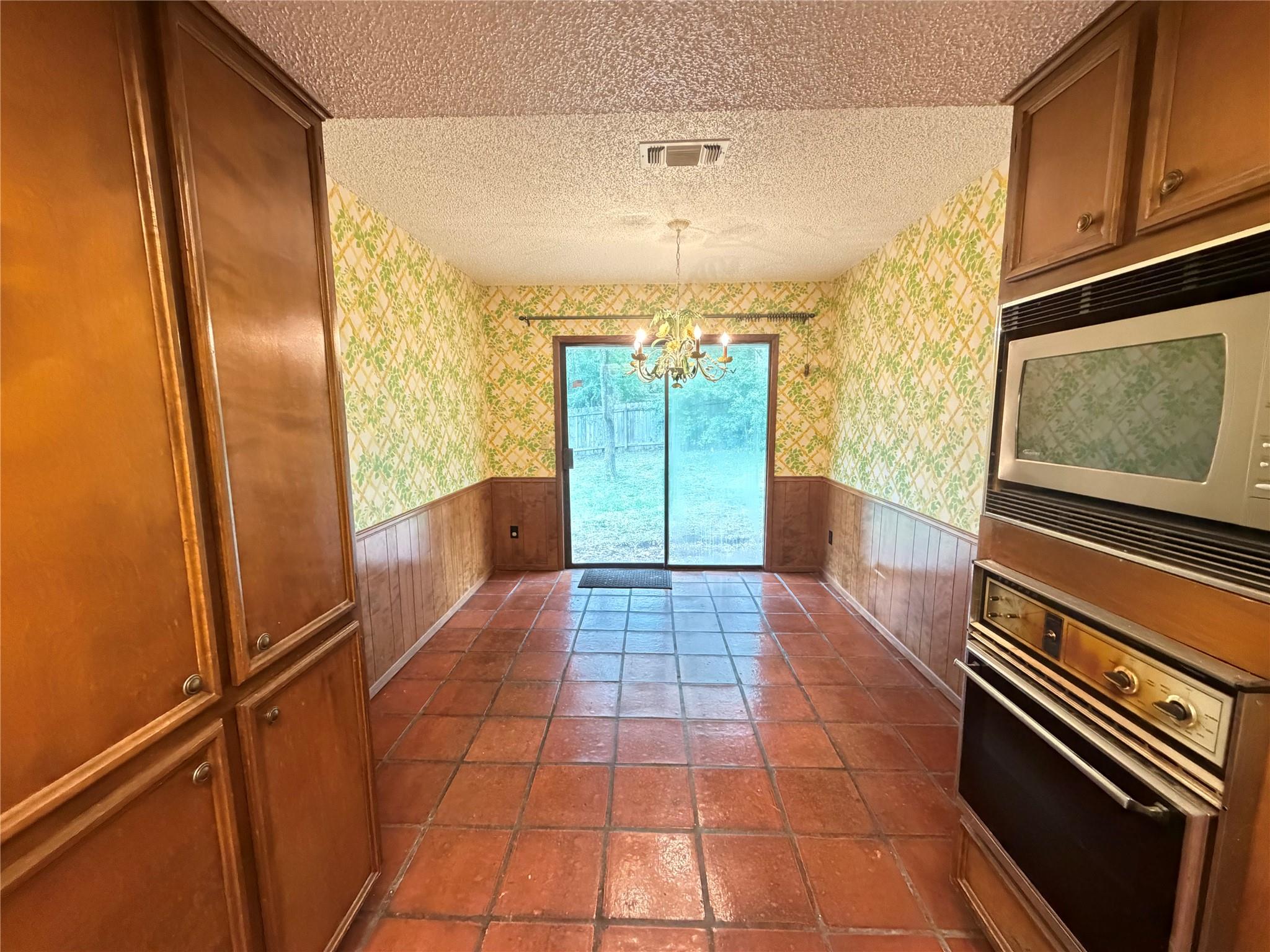 7509 Hart Ln Property Photo 13