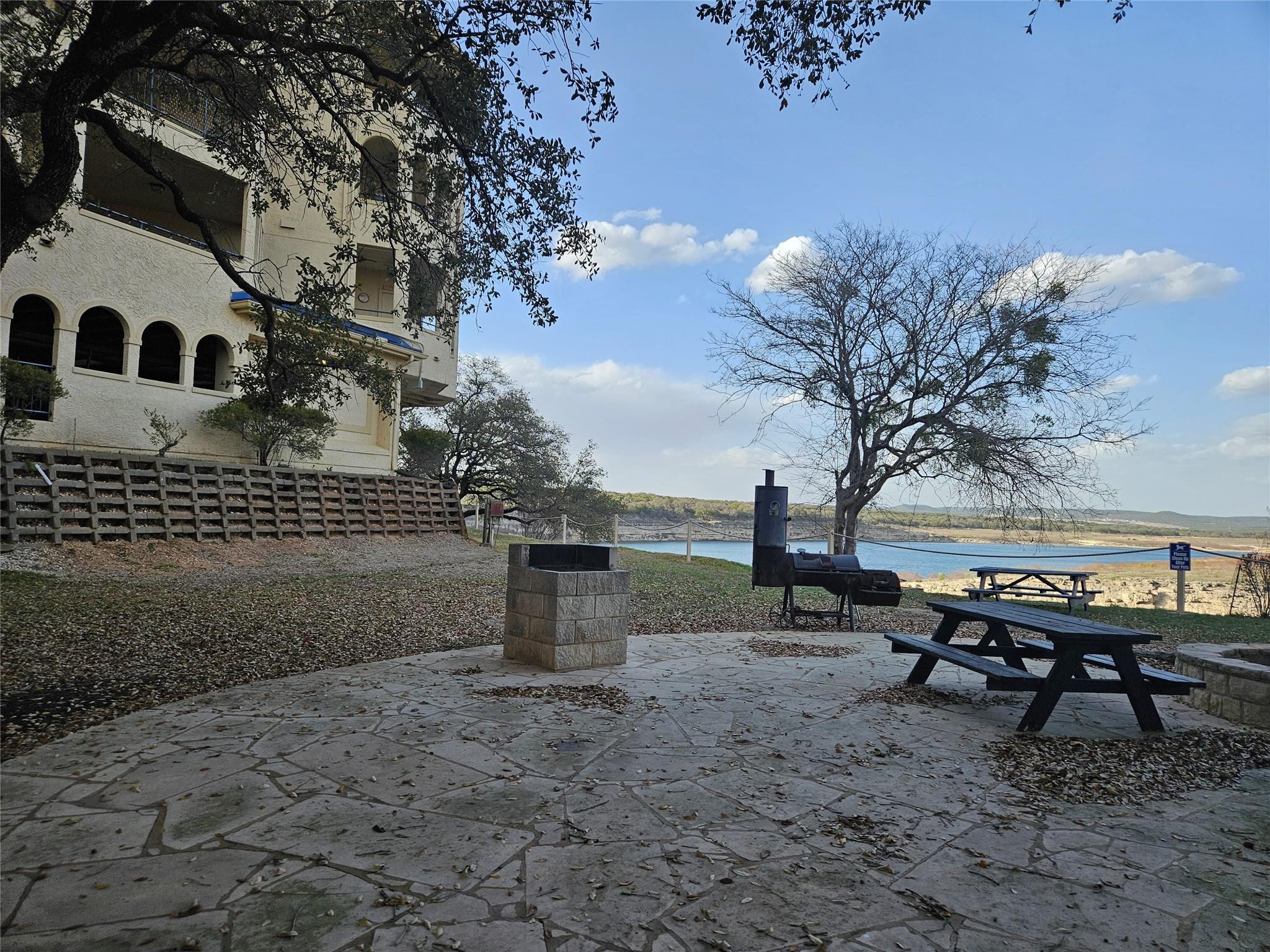 Lago Vista Real Estate Listings Main Image