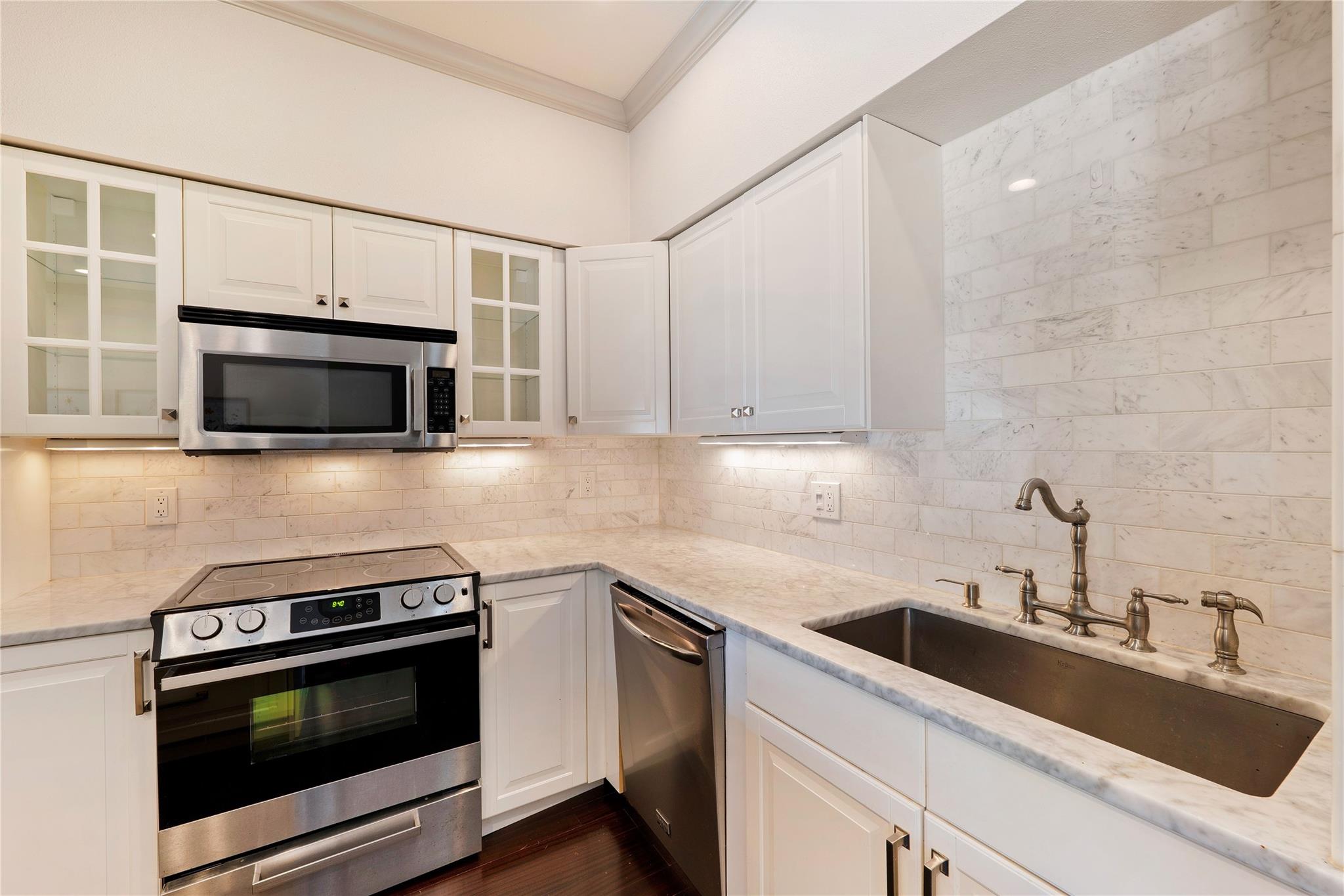 1307 Kinney Ave #140 Property Photo 18