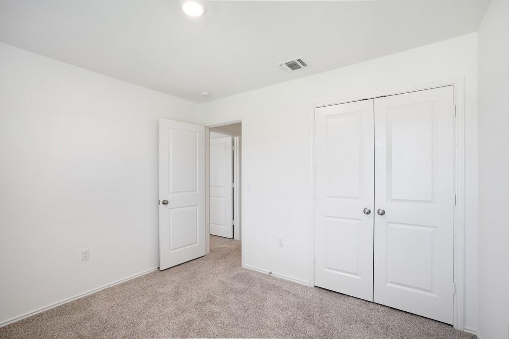 15200 Spruce Frost Cv #a Property Photo 14