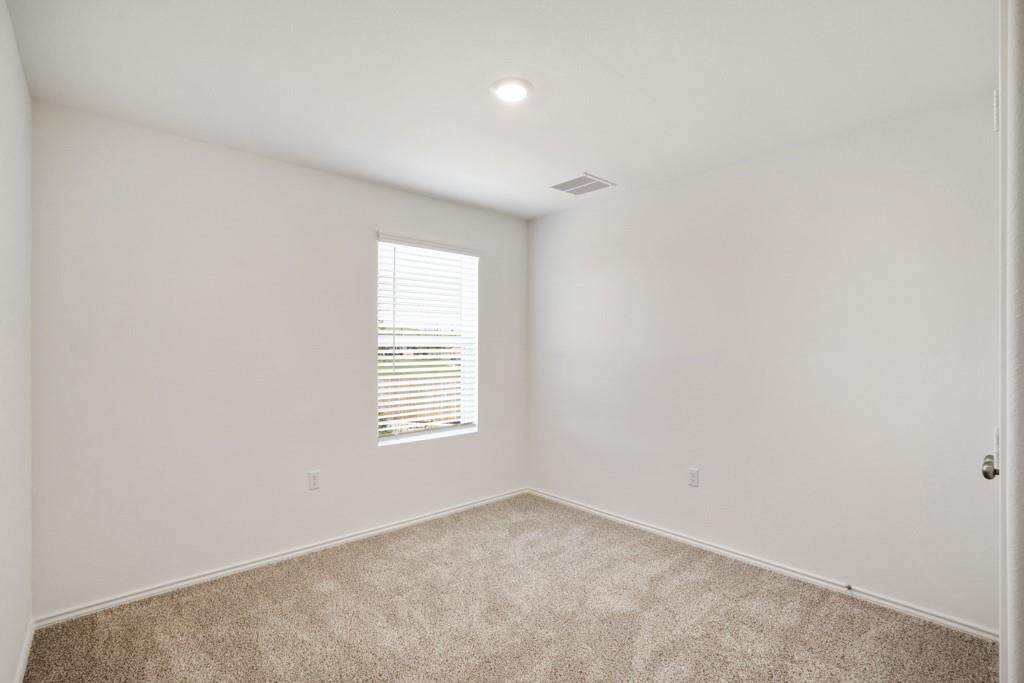 15200 Spruce Frost Cv #a Property Photo 15