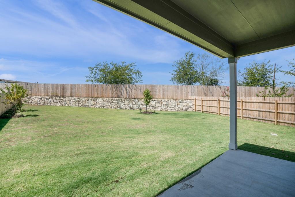15200 Spruce Frost Cv #a Property Photo 18
