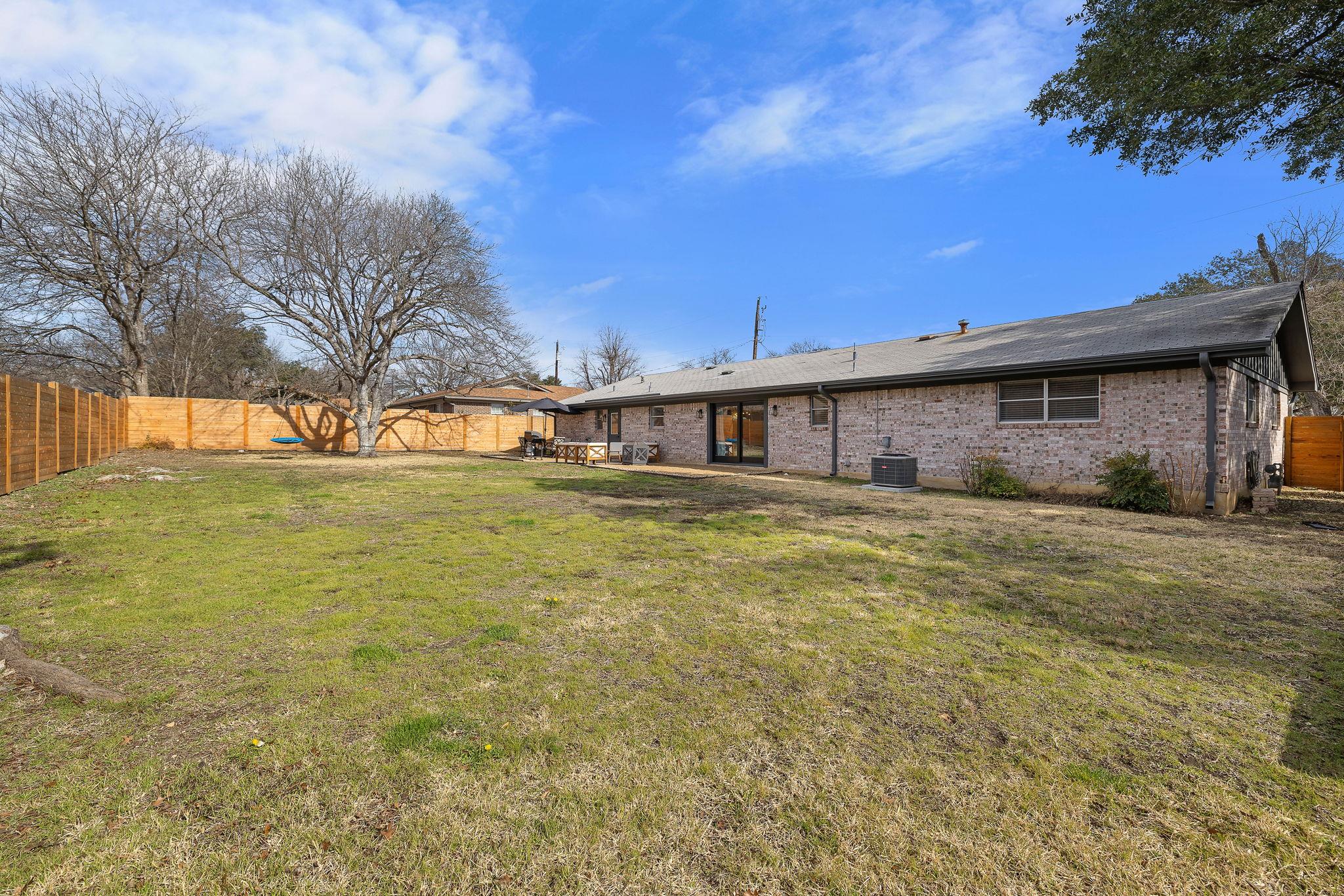 1608 Mimosa St Property Photo 31