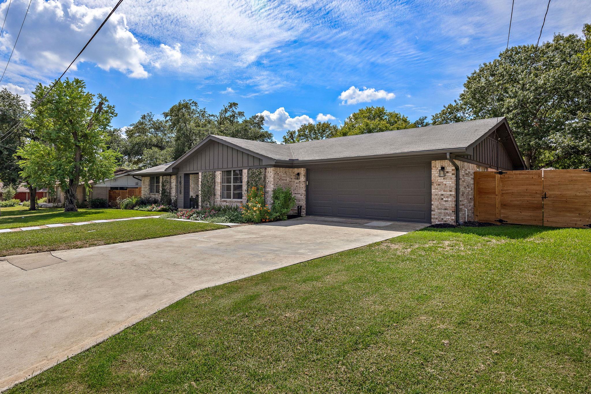 1608 Mimosa St Property Photo 36