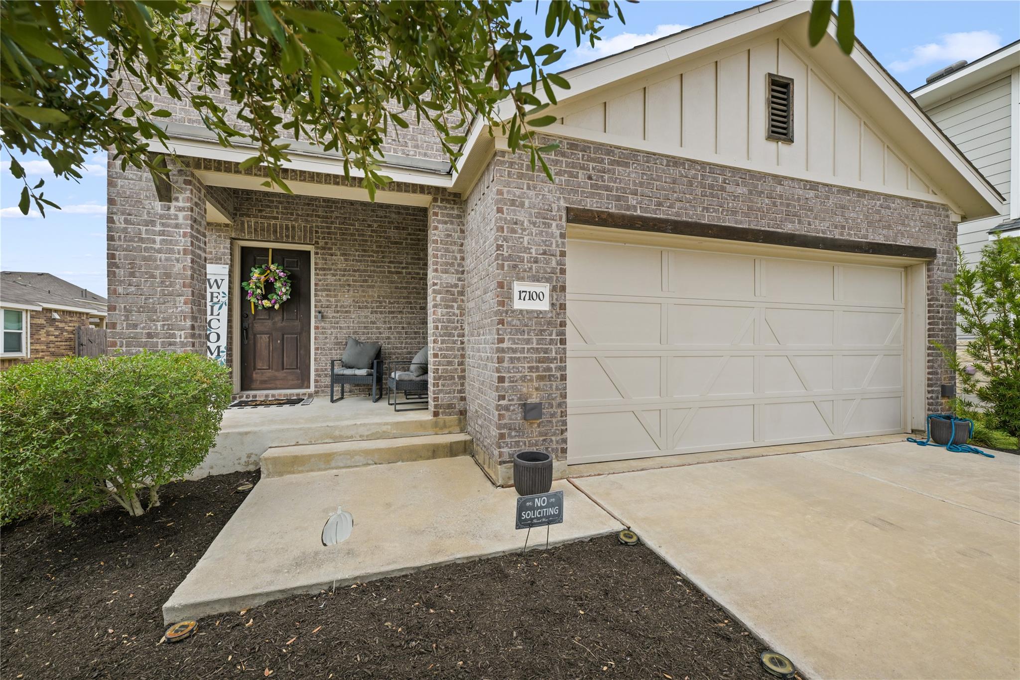 17100 Alturas Ave Property Photo 1