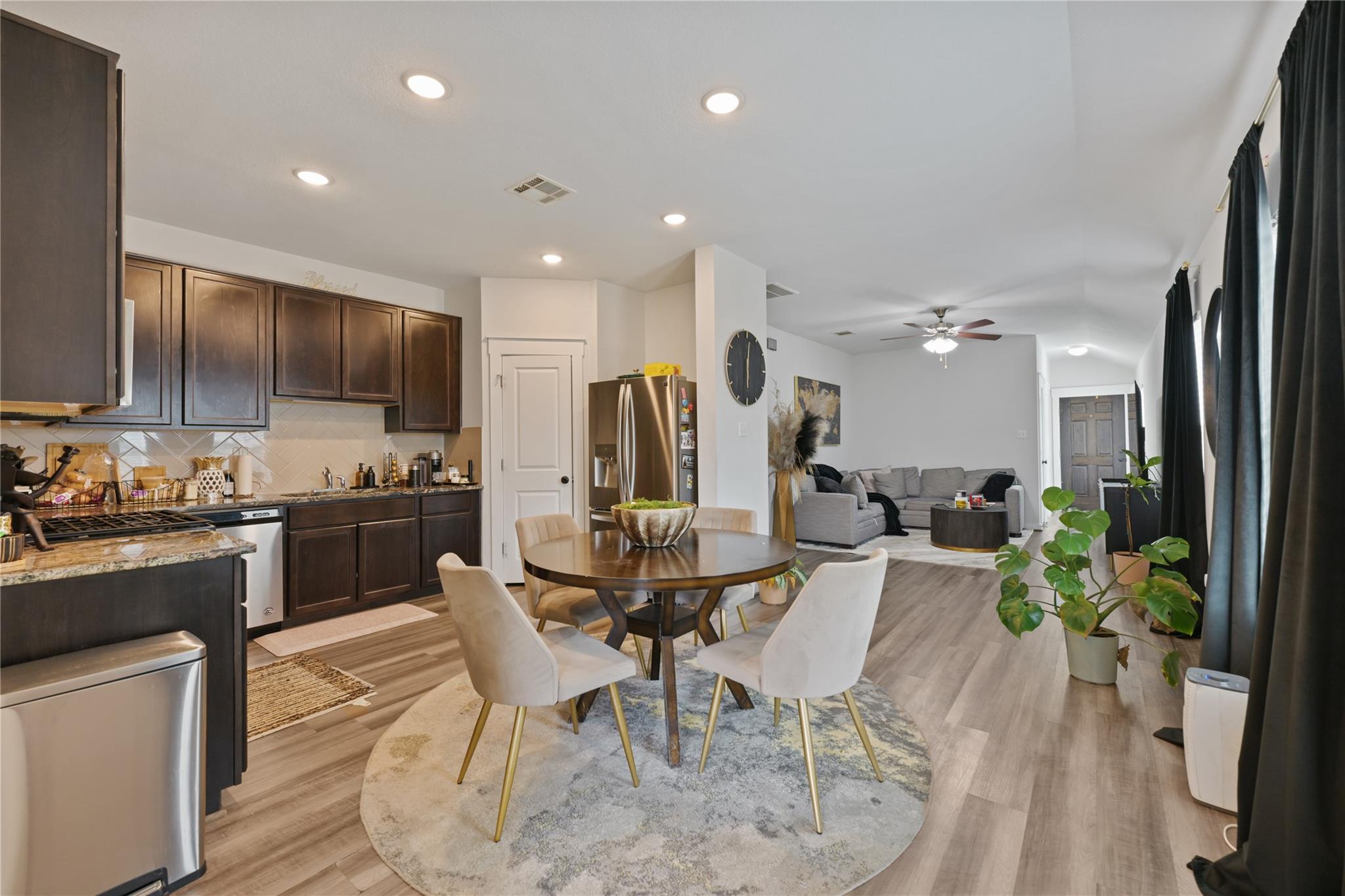 17100 Alturas Ave Property Photo 13