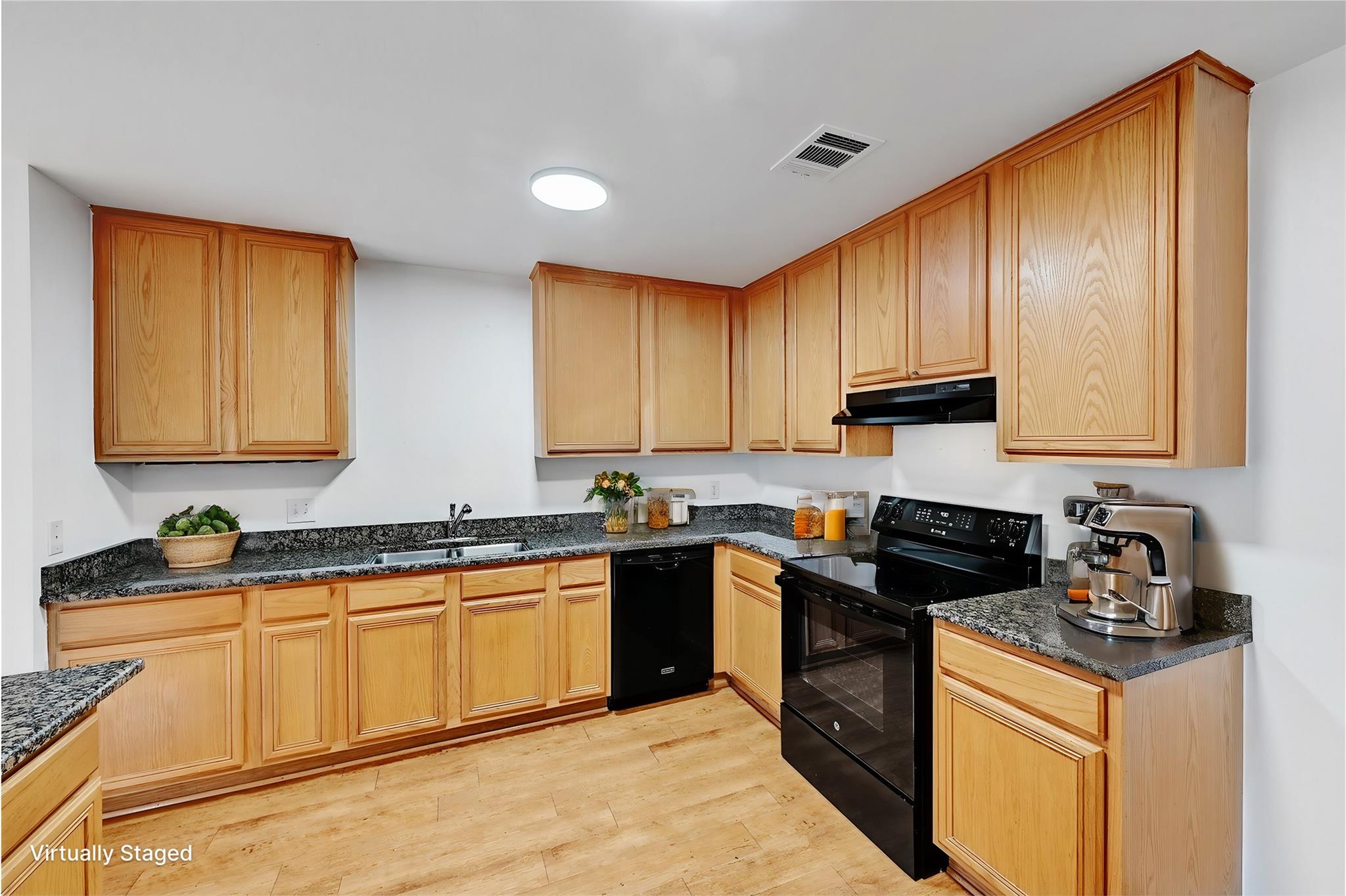 11301 Blairview Ln Property Photo 12