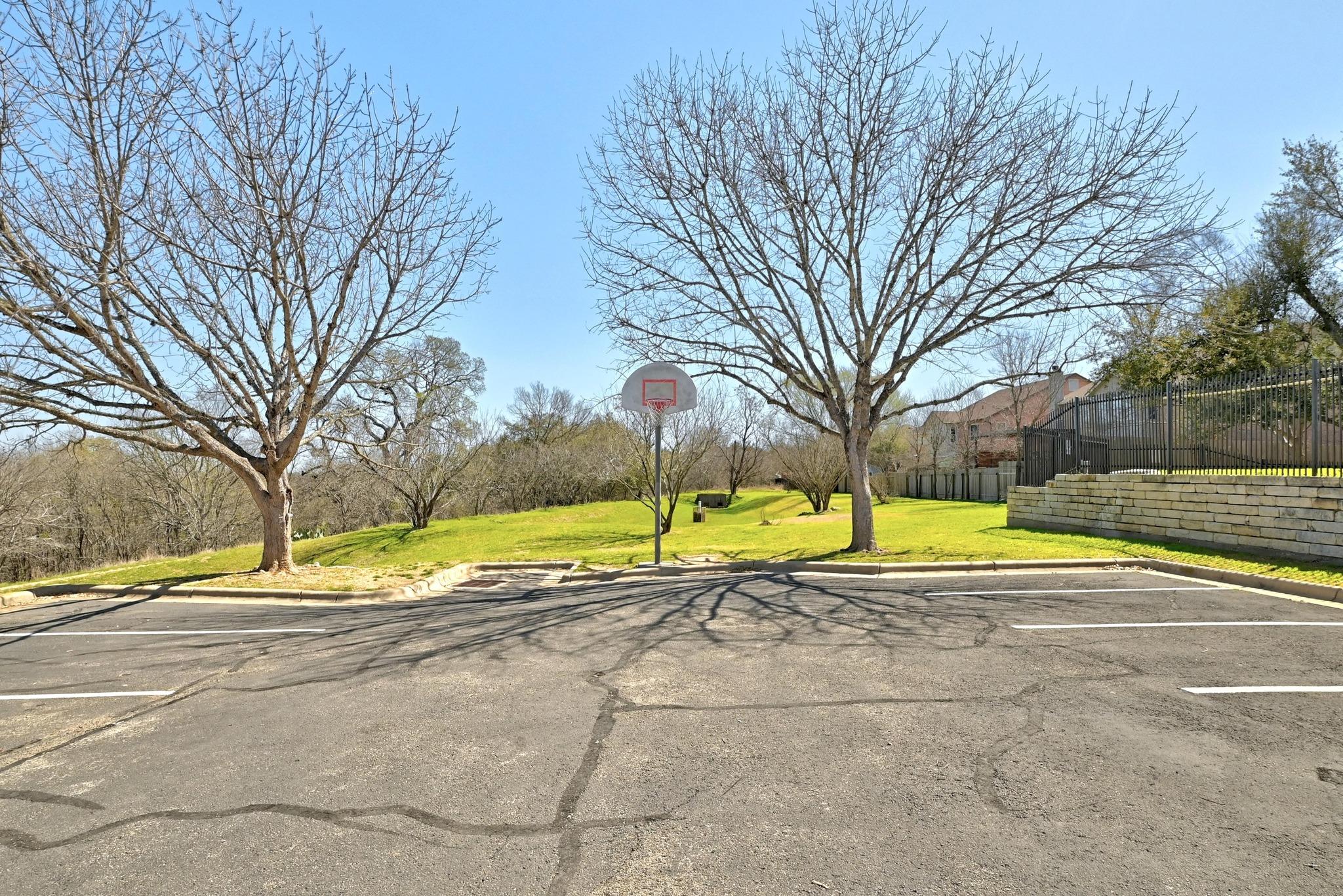 11301 Blairview Ln Property Photo 35