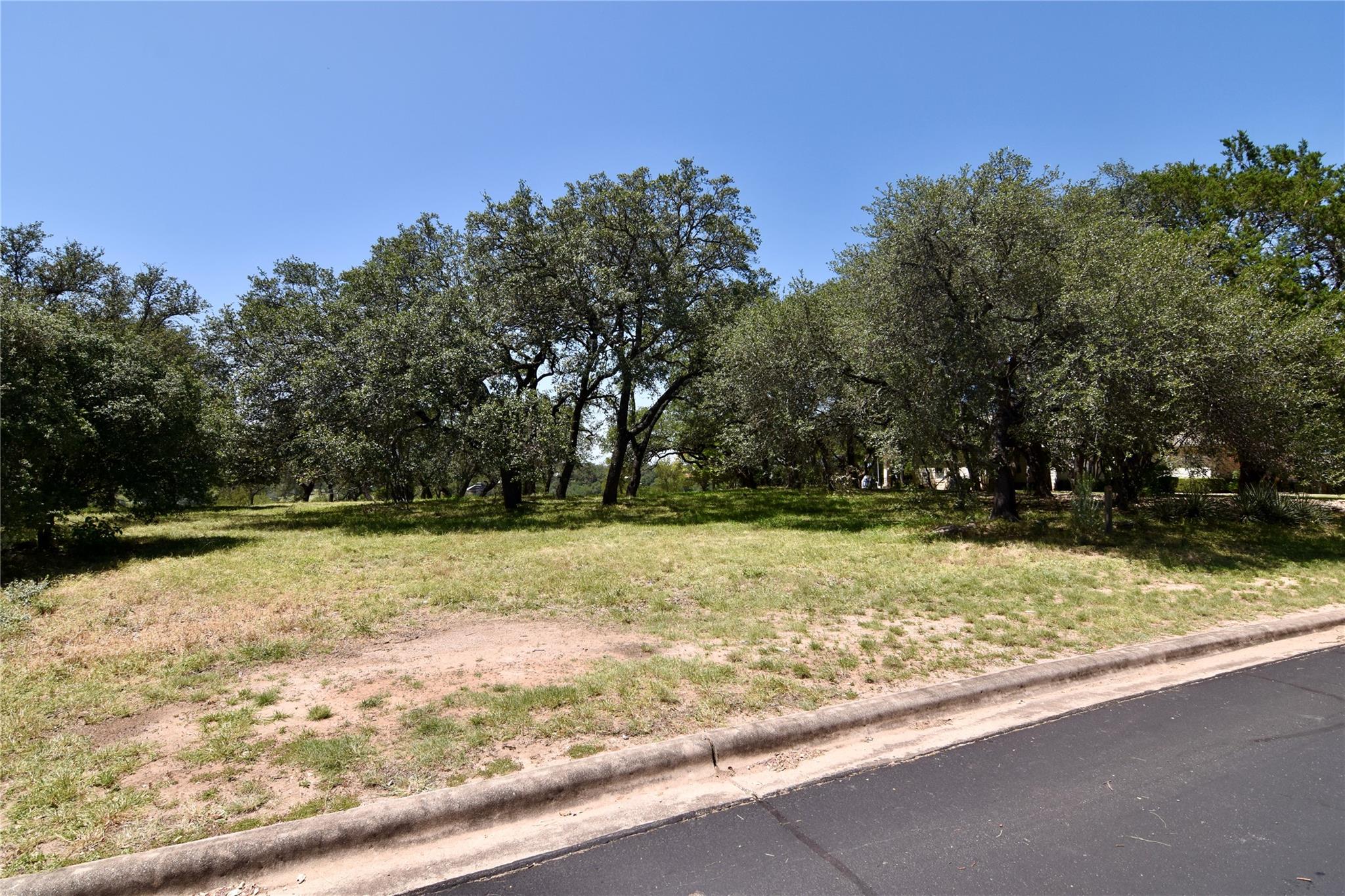 2802 Marina Shores Dr Property Photo 8