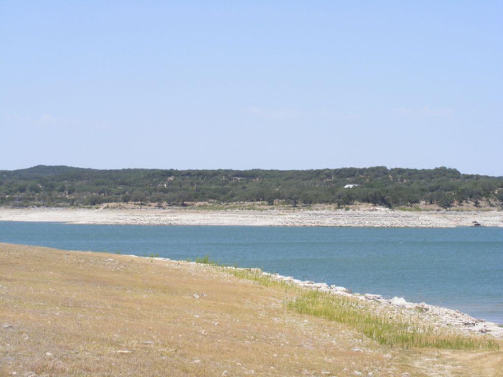 738 Deckhouse Dr Property Photo 8