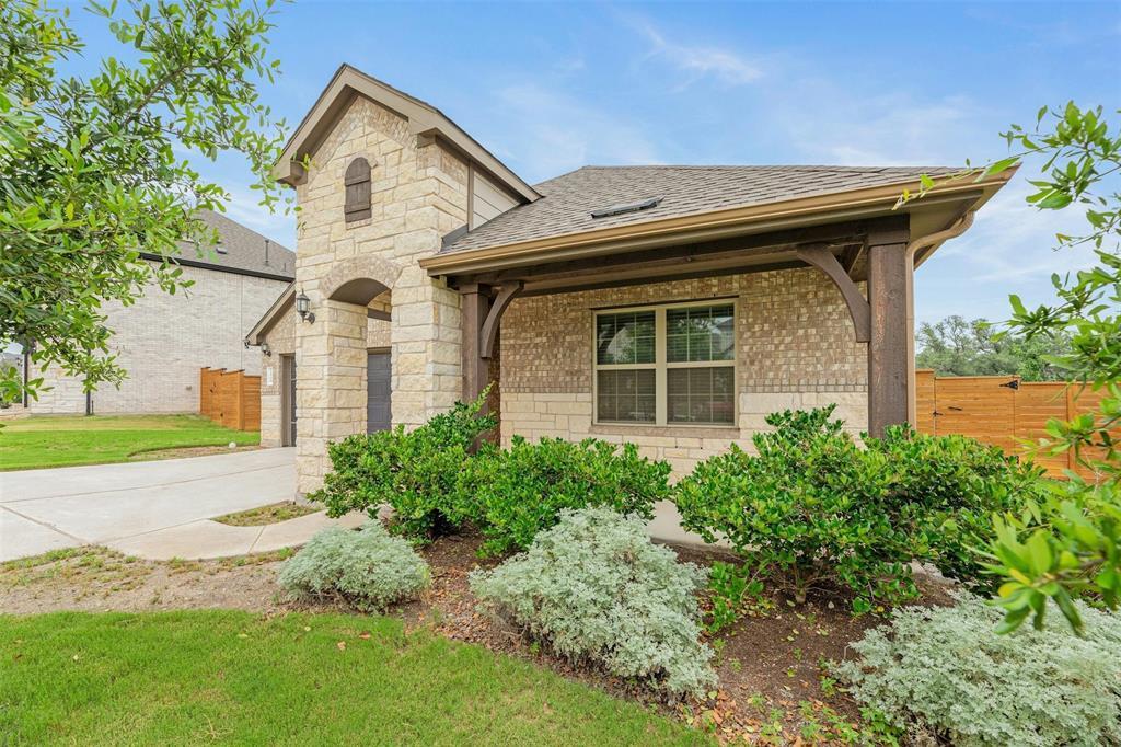 1808 Donetto Dr Property Photo 1