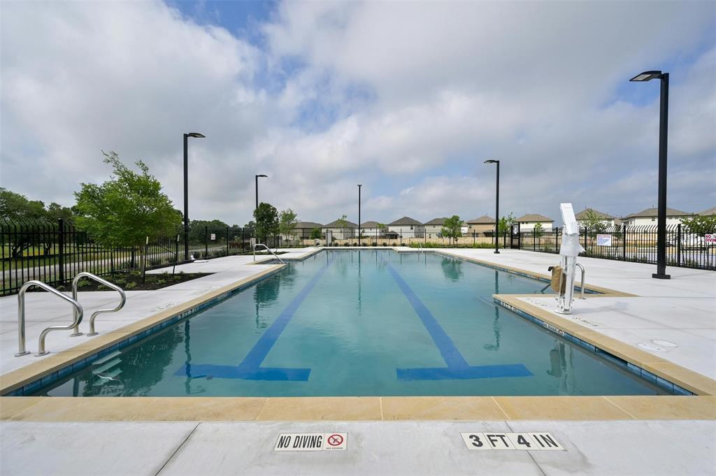 1808 Donetto Dr Property Photo 22
