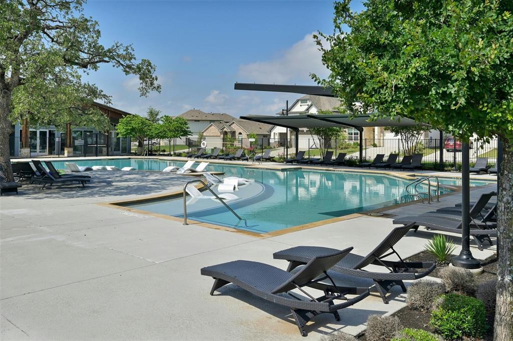 1808 Donetto Dr Property Photo 30
