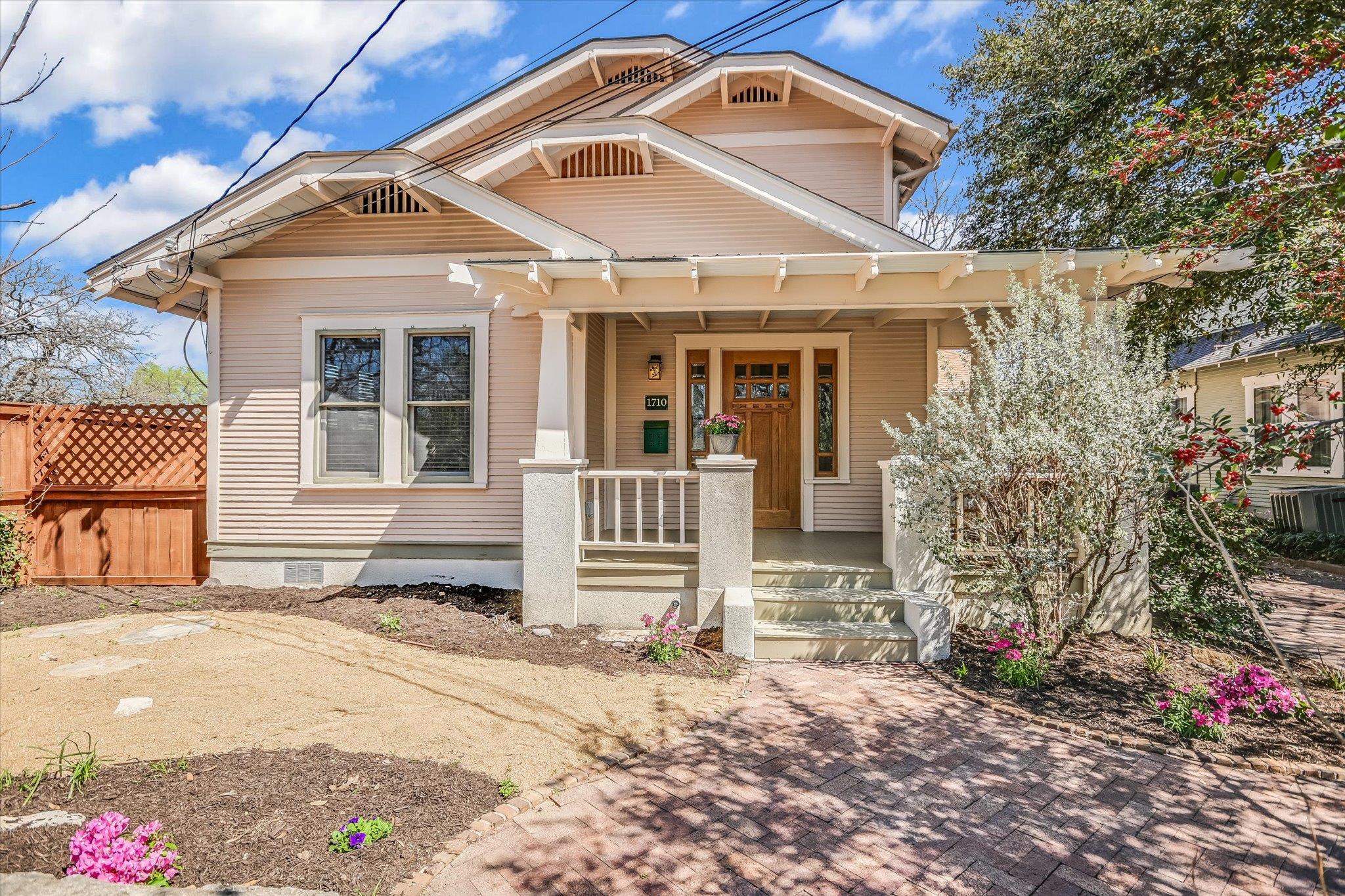 1710 Maggie Mayes St Property Photo