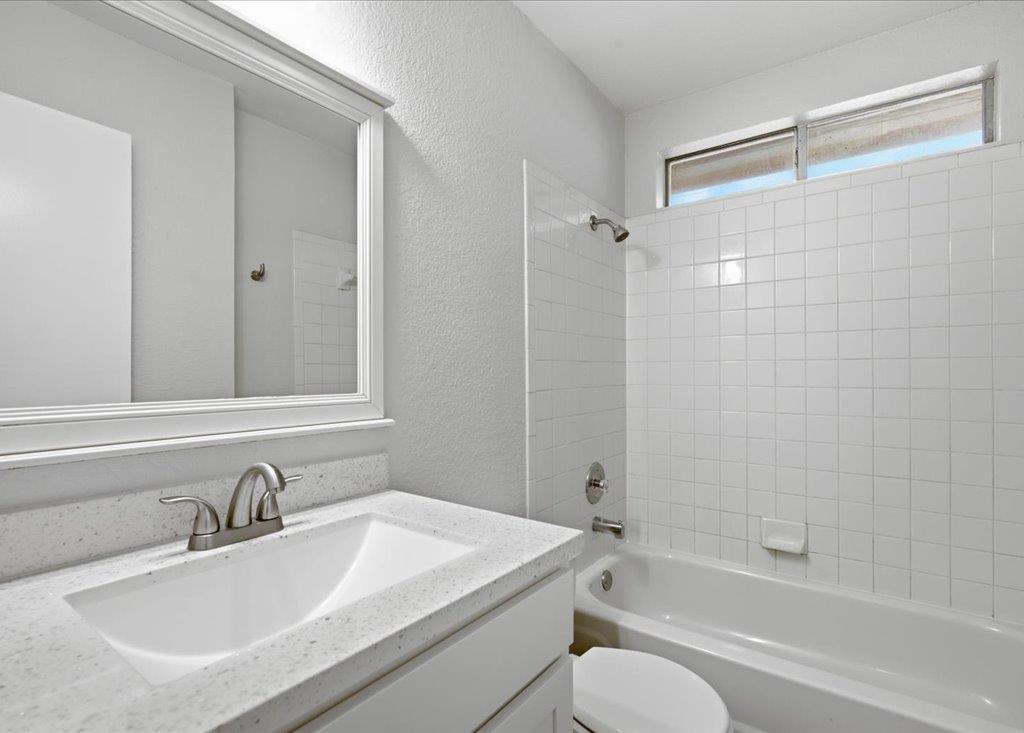 3700 Walleye Way Property Photo 24