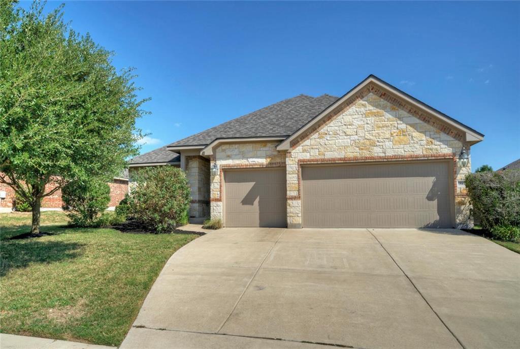 18413 Falcon Pointe Blvd Property Photo 1