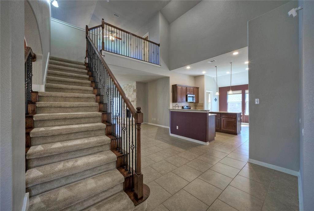 18413 Falcon Pointe Blvd Property Photo 3