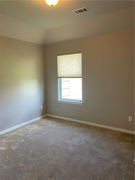 18413 Falcon Pointe Blvd Property Photo 13