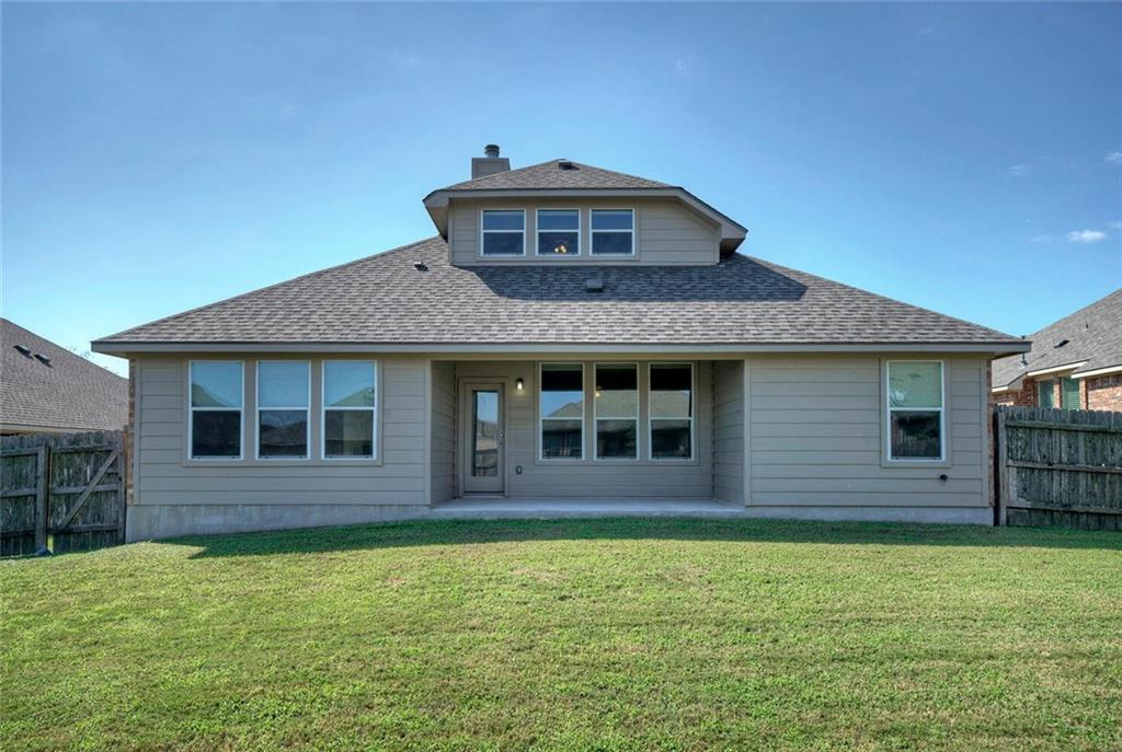 18413 Falcon Pointe Blvd Property Photo 23