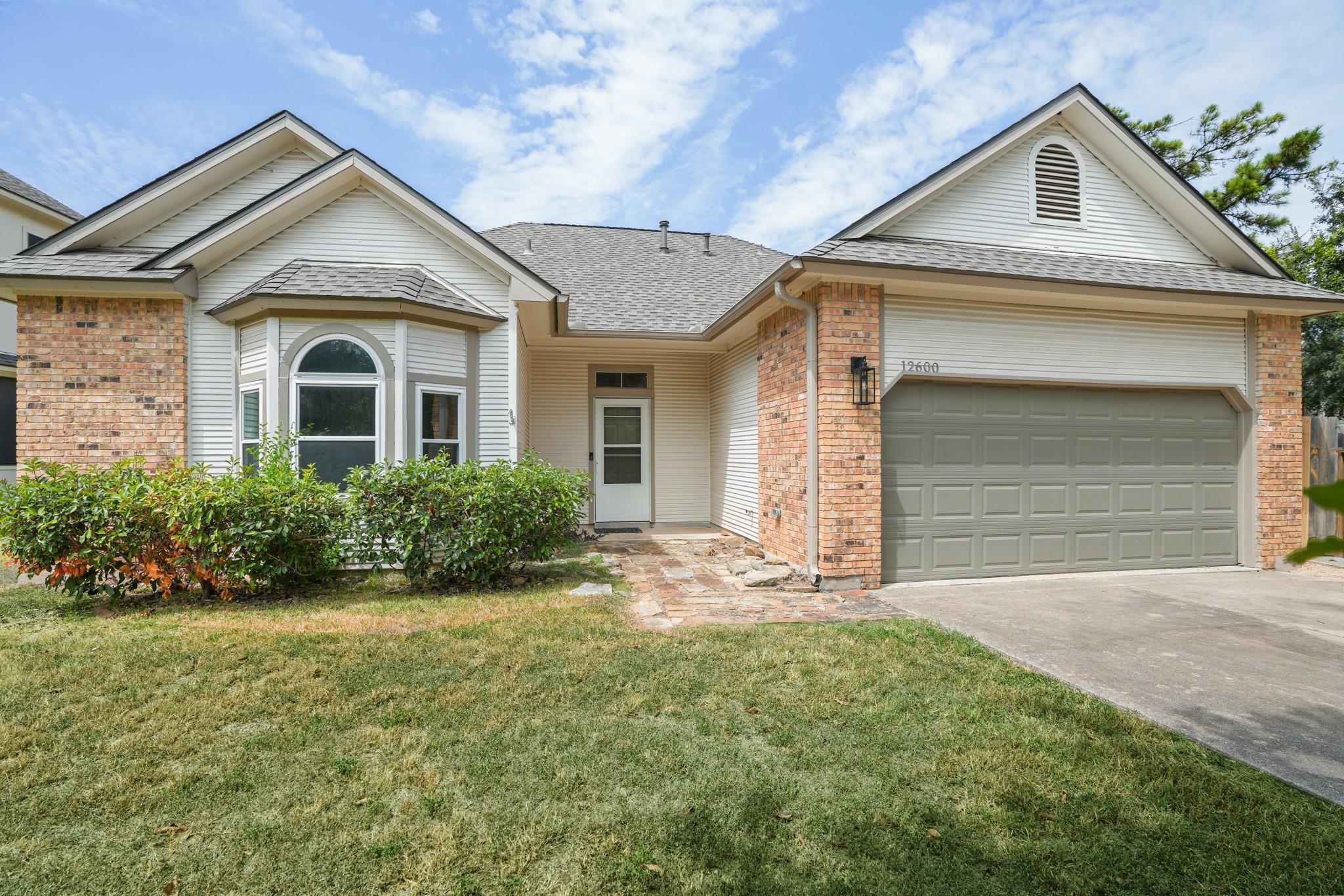 12600 DEER FALLS Dr Property Photo 1