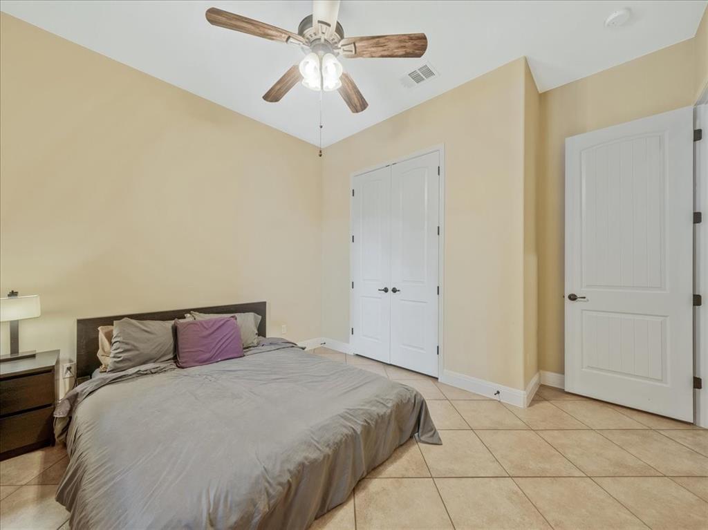 910 Wild Rose Dr Property Photo 6