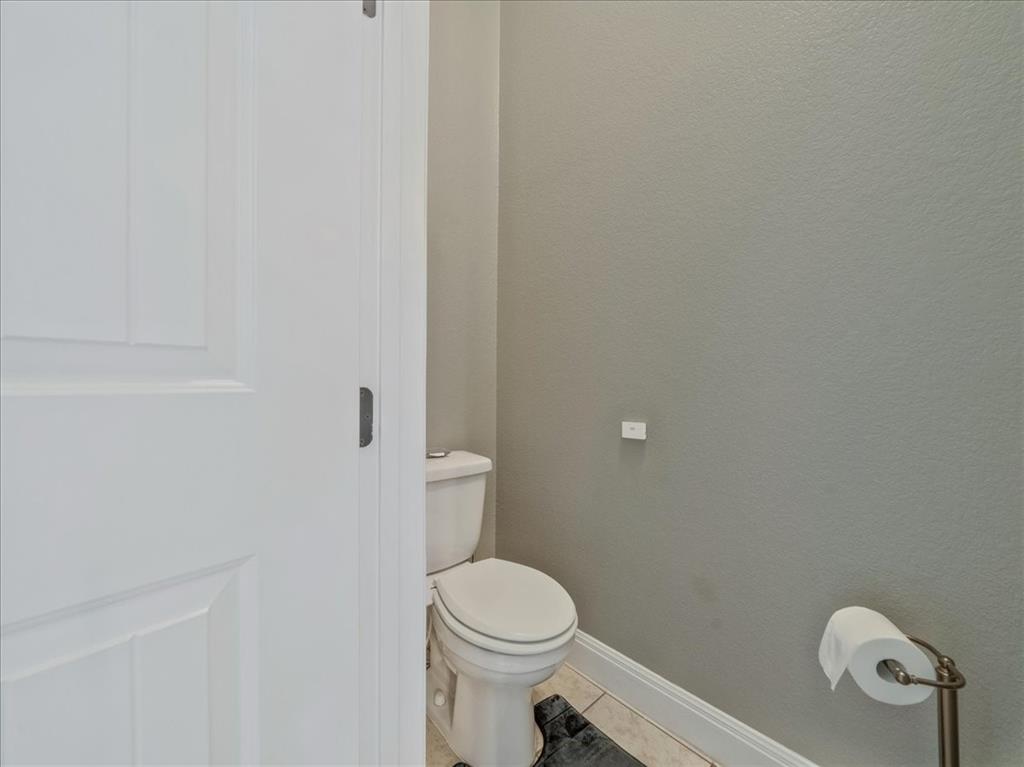 910 Wild Rose Dr Property Photo 22