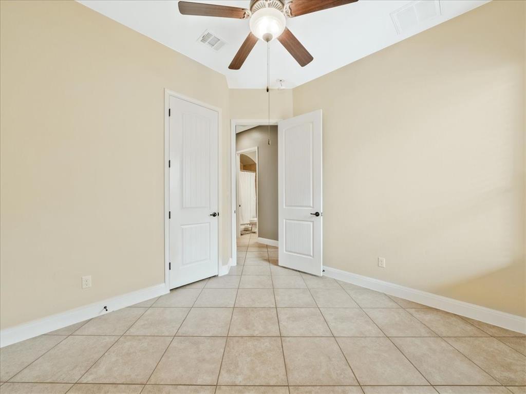 910 Wild Rose Dr Property Photo 29