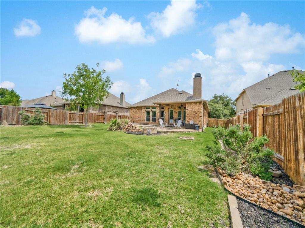 910 Wild Rose Dr Property Photo 36