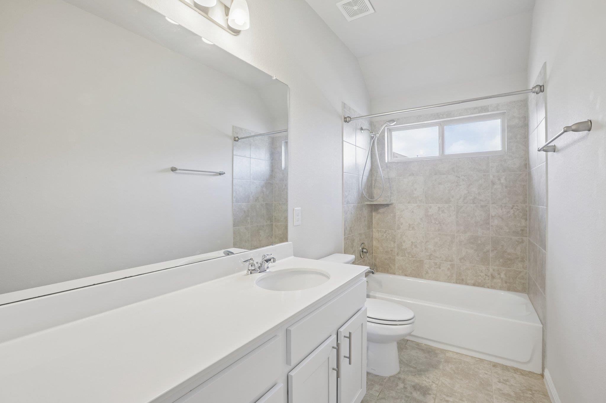 1912 Bobbywoods Ln Property Photo 23
