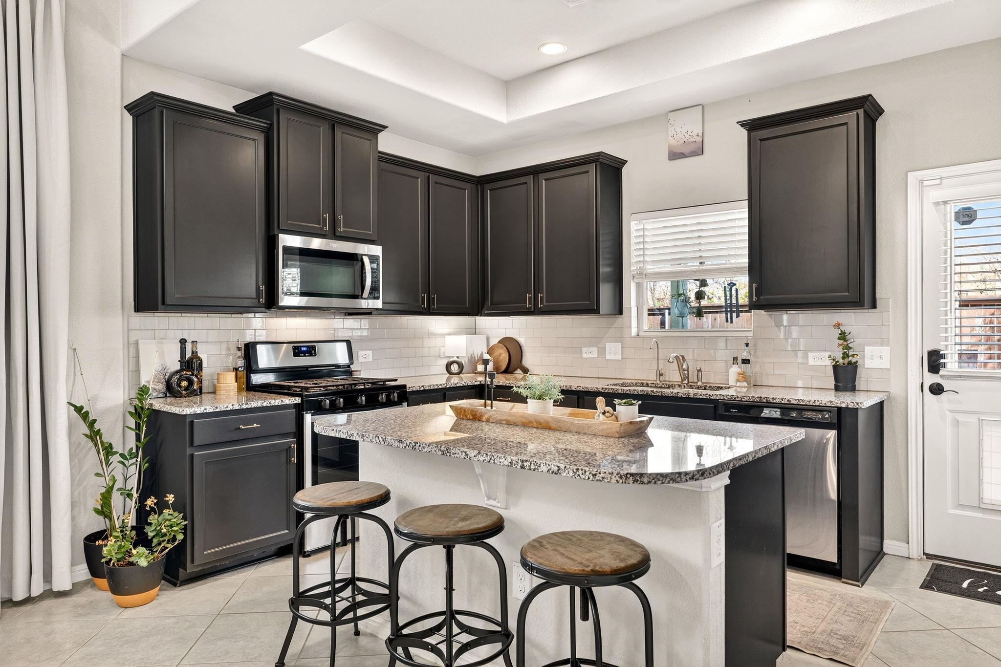 1318 Jenkins Bnd Property Photo 4