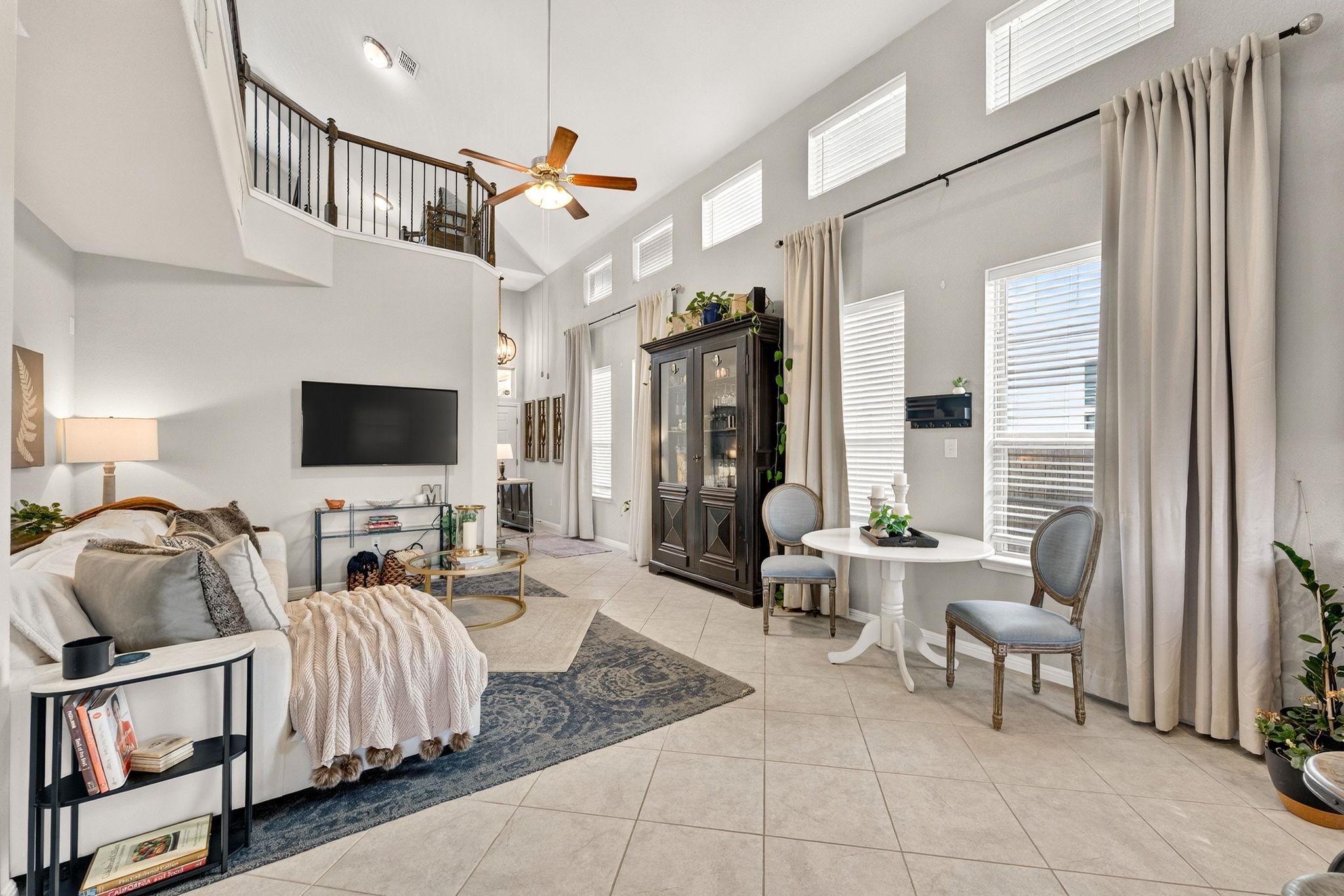 1318 Jenkins Bnd Property Photo 8