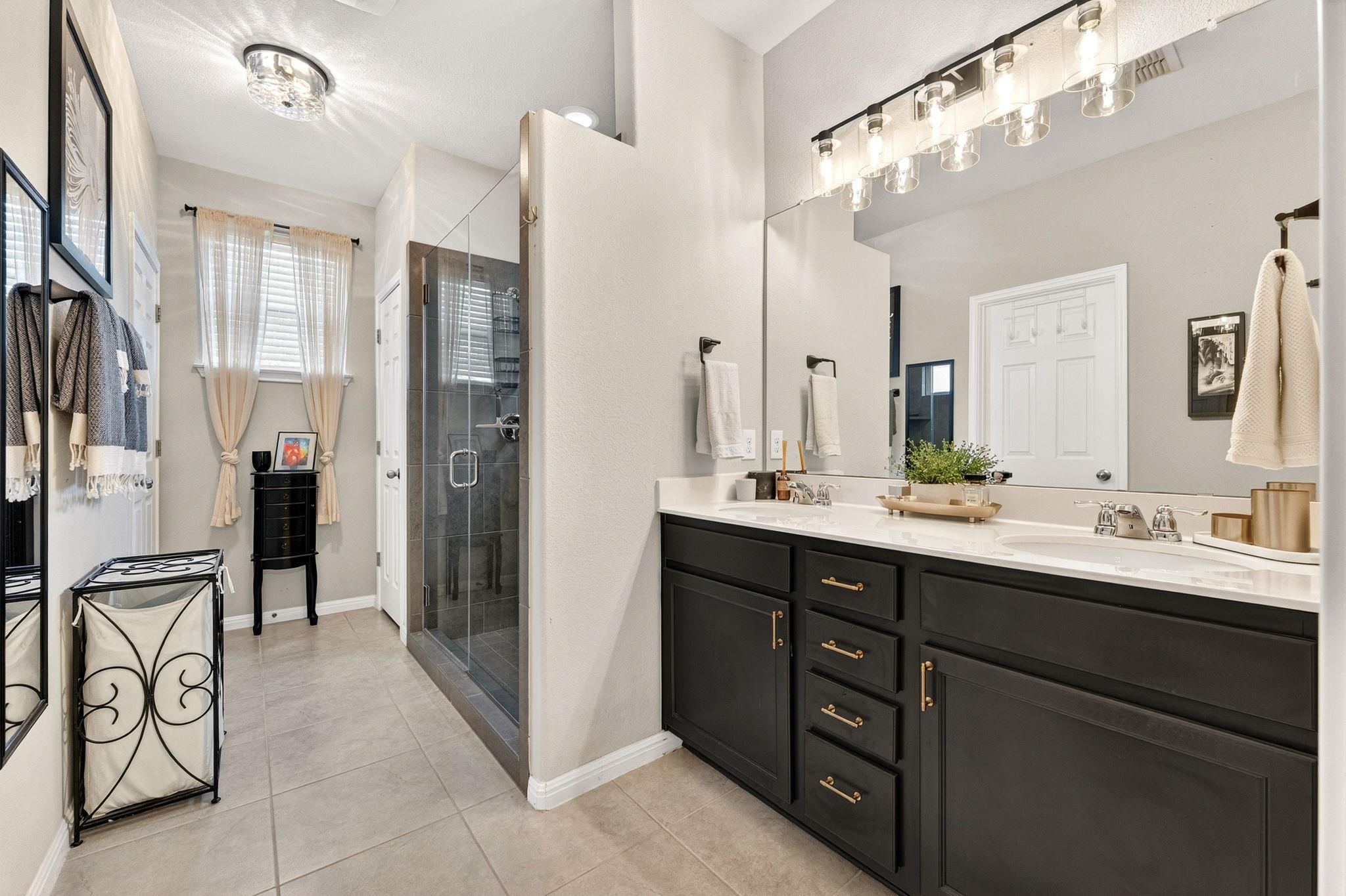 1318 Jenkins Bnd Property Photo 12