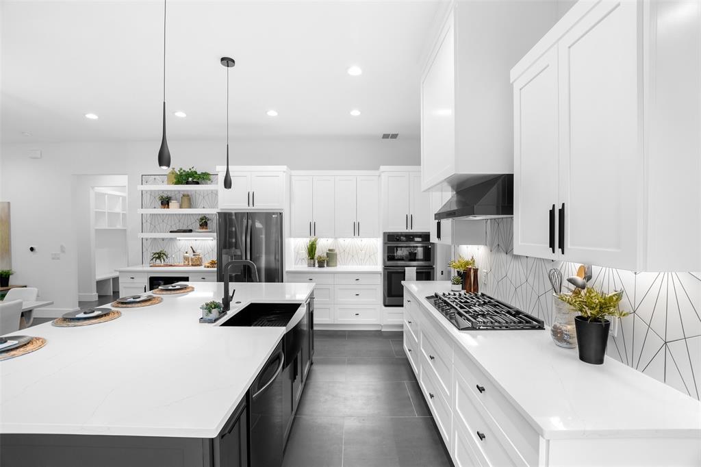 6304 Middleham Pl Property Photo 12