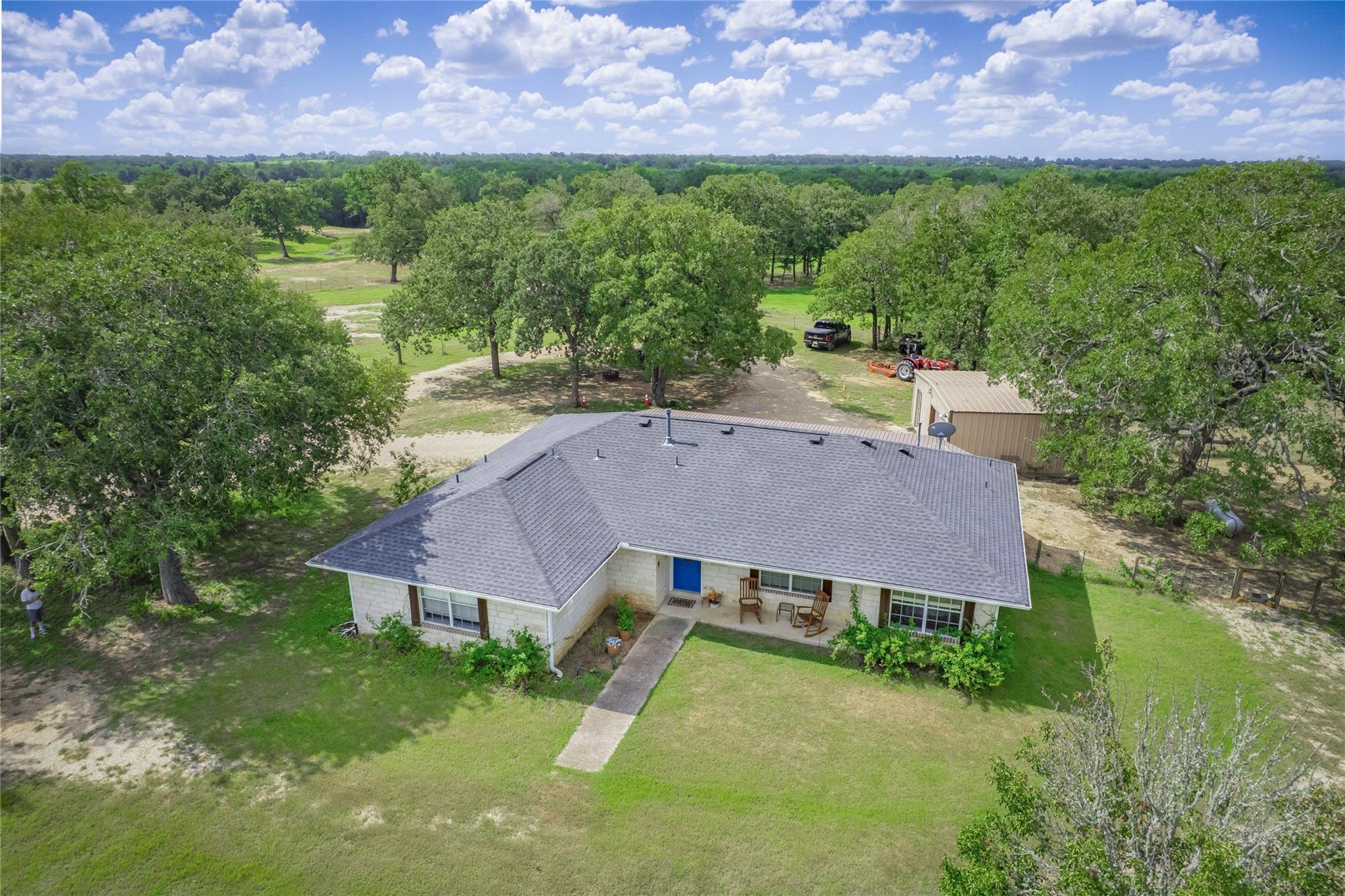 1650 County Road 439 None Property Photo 2