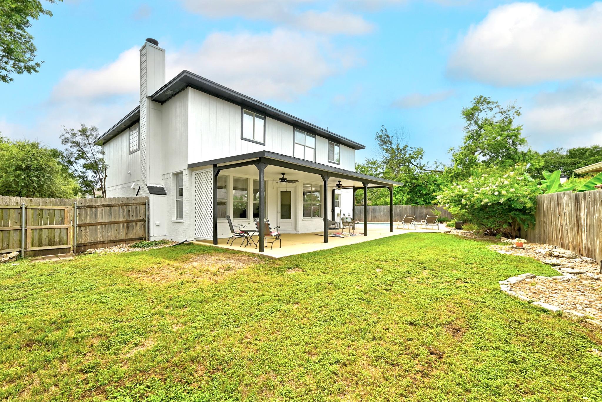 15525 Ozone Pl Property Photo 35