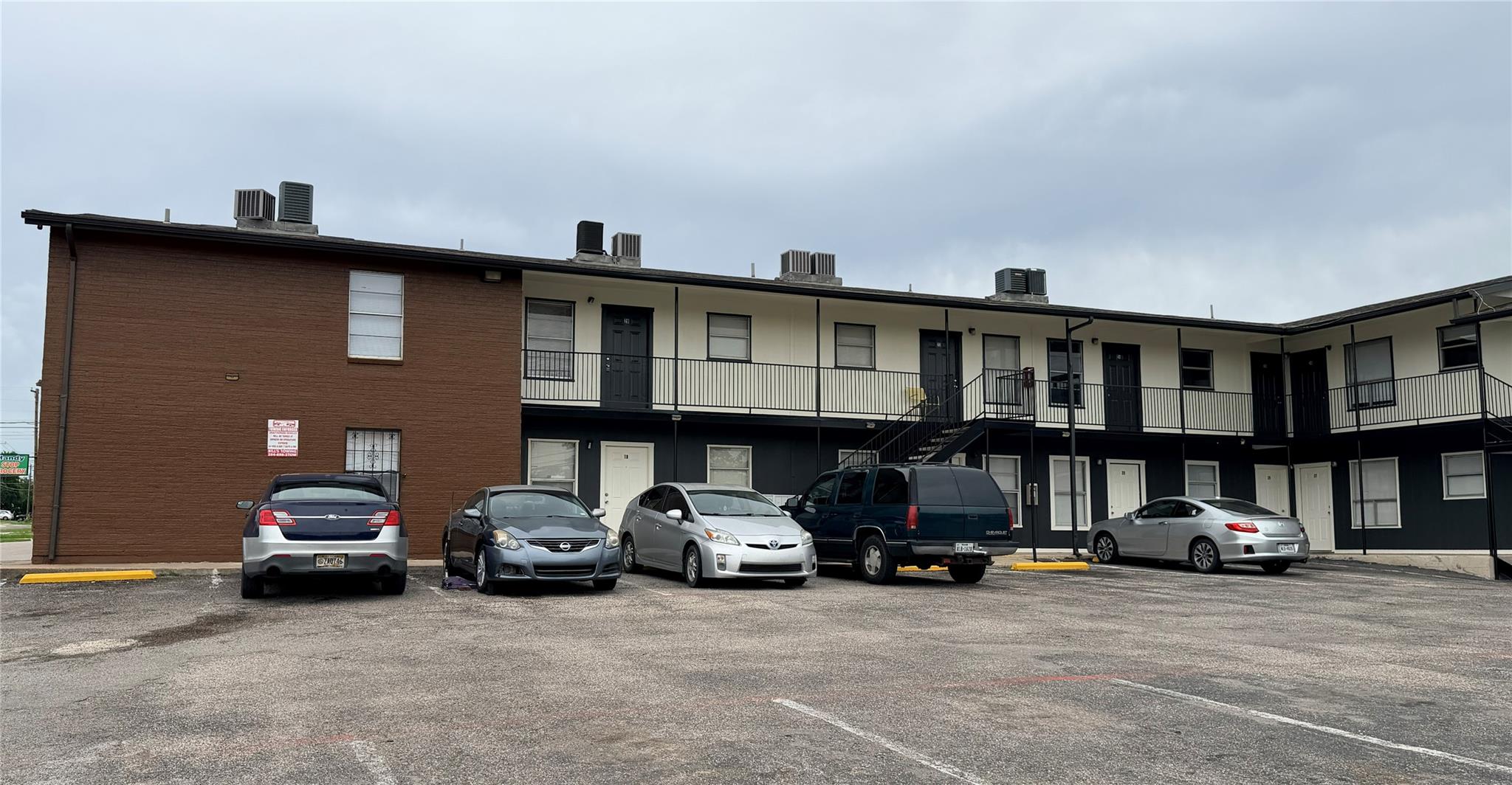 420 N Gilmer St #20 Property Photo 3