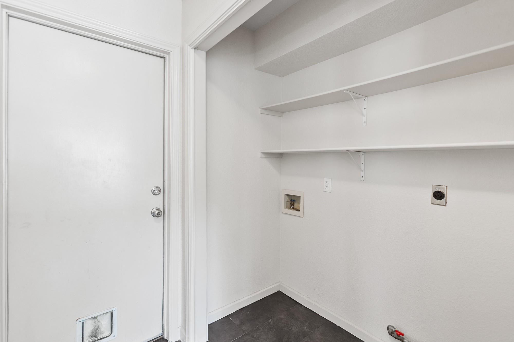 1310 Strickland Dr Property Photo 12