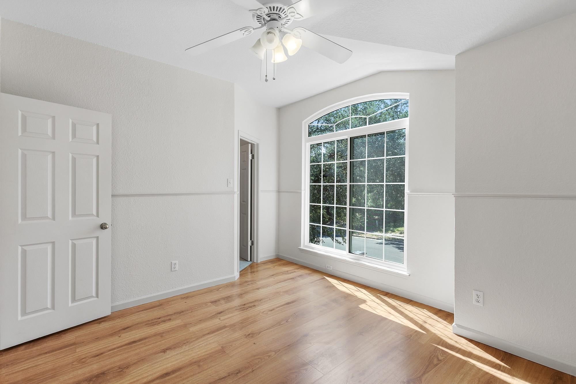 1310 Strickland Dr Property Photo 21