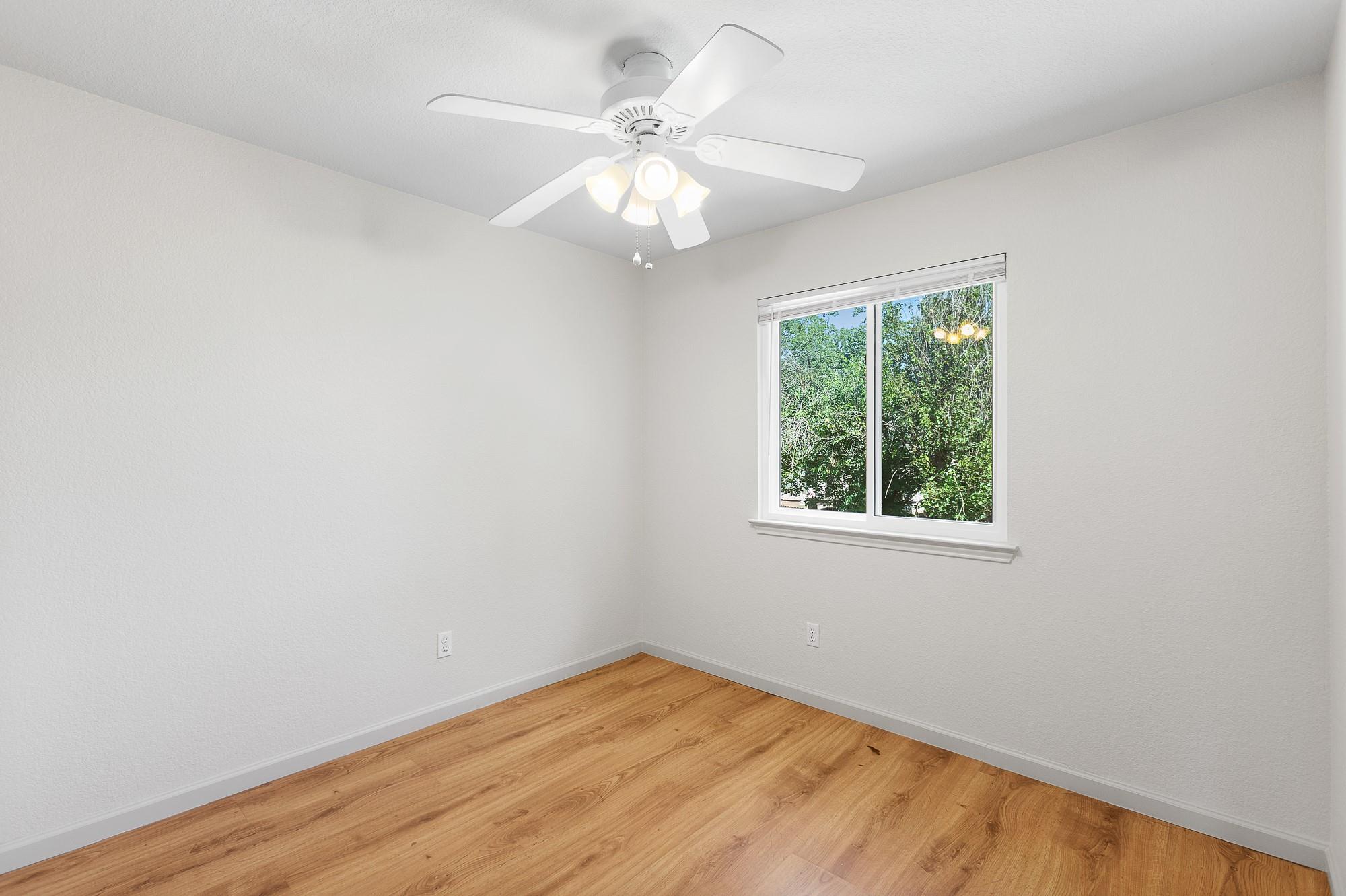 1310 Strickland Dr Property Photo 25