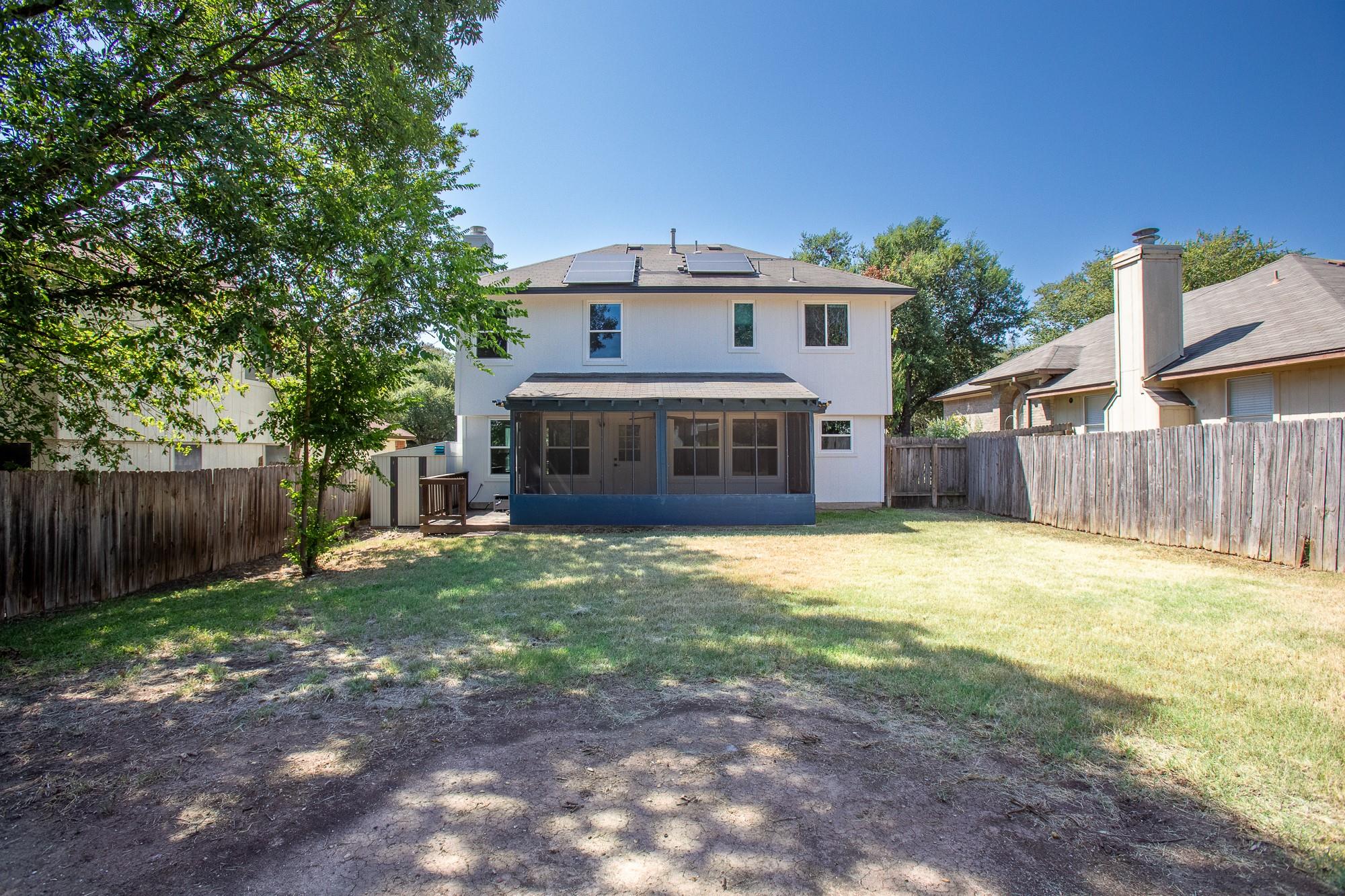 1310 Strickland Dr Property Photo 28