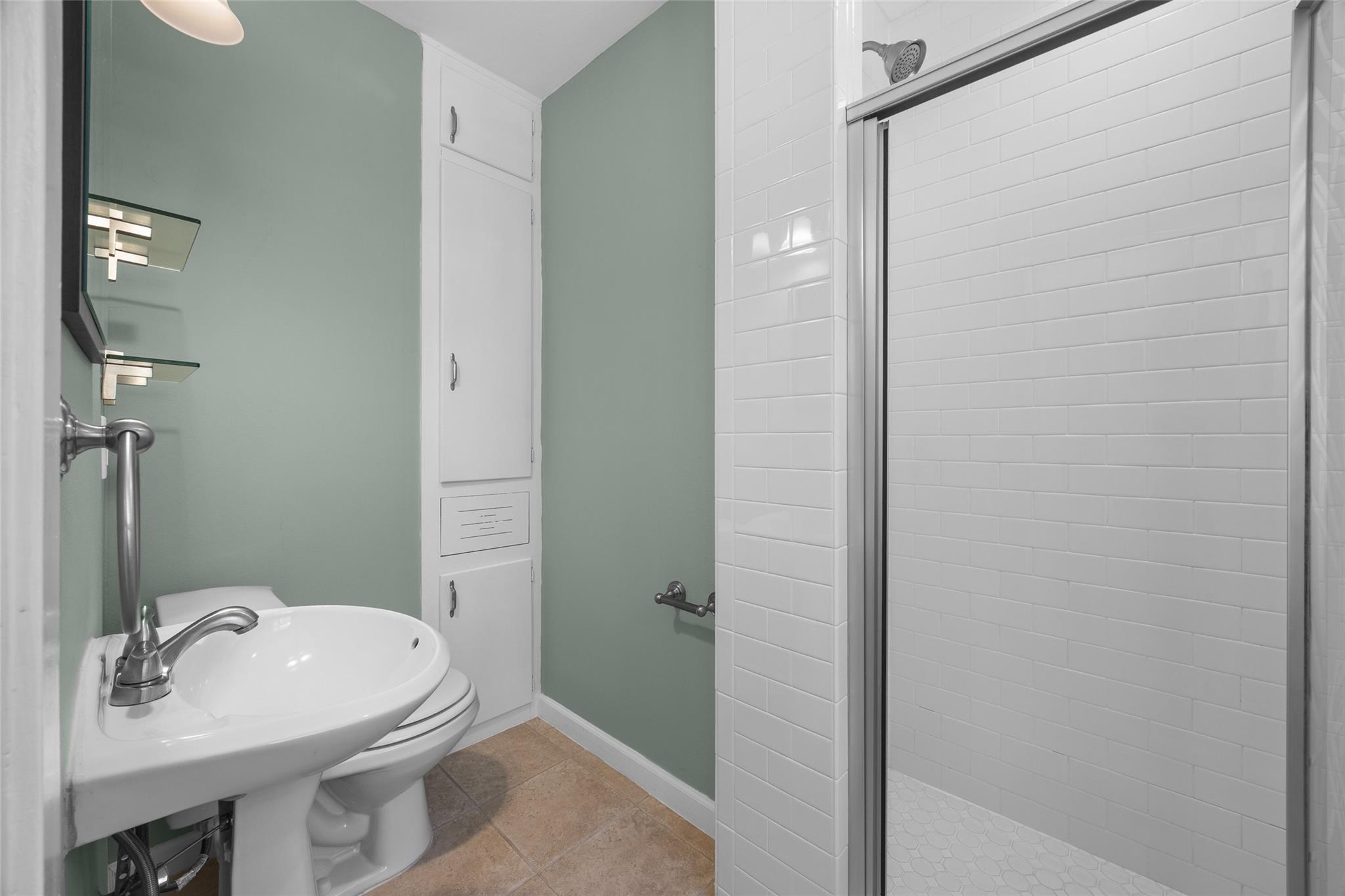 1404 Briarcliff Blvd Property Photo 18