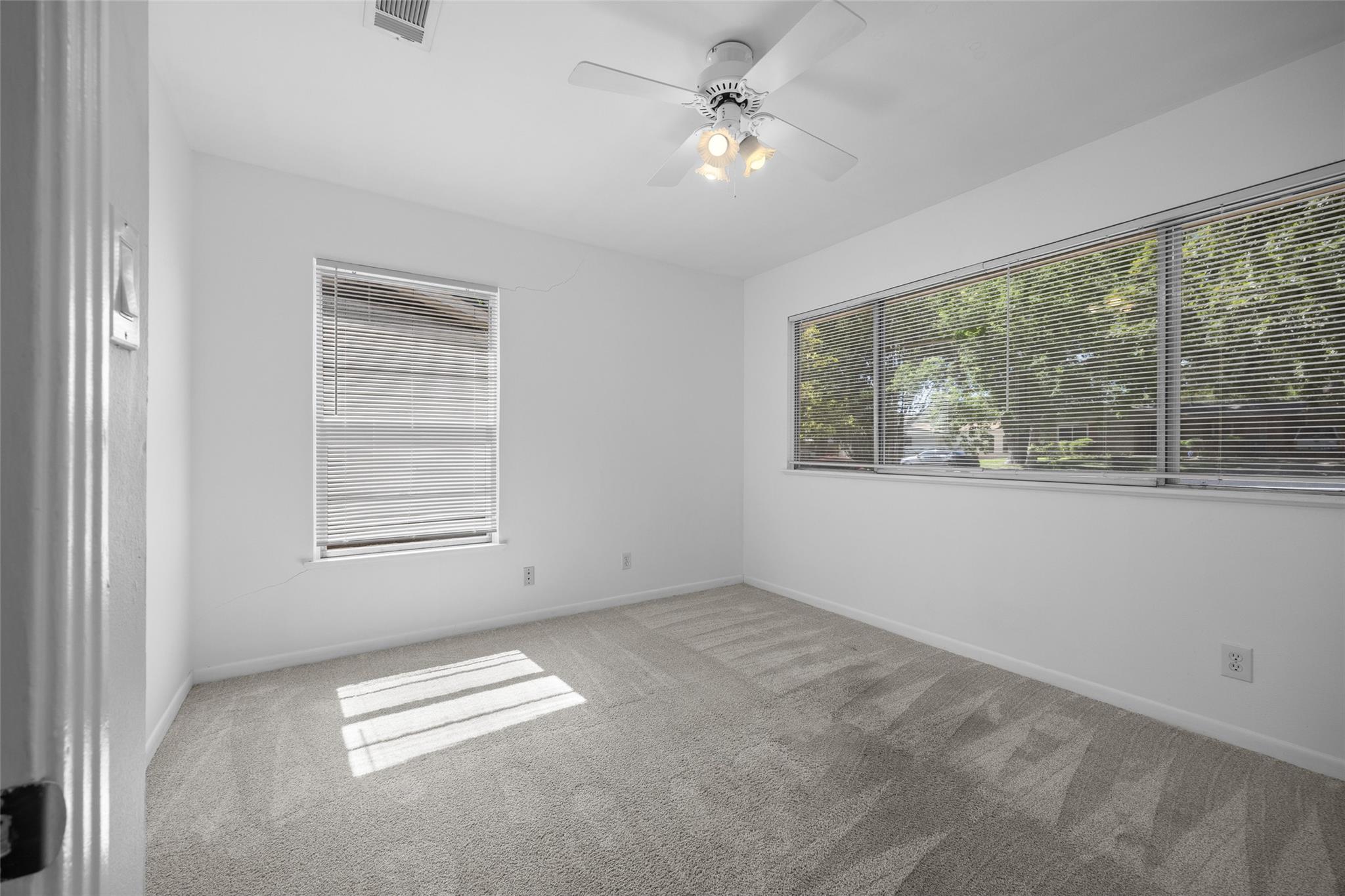 1404 Briarcliff Blvd Property Photo 19