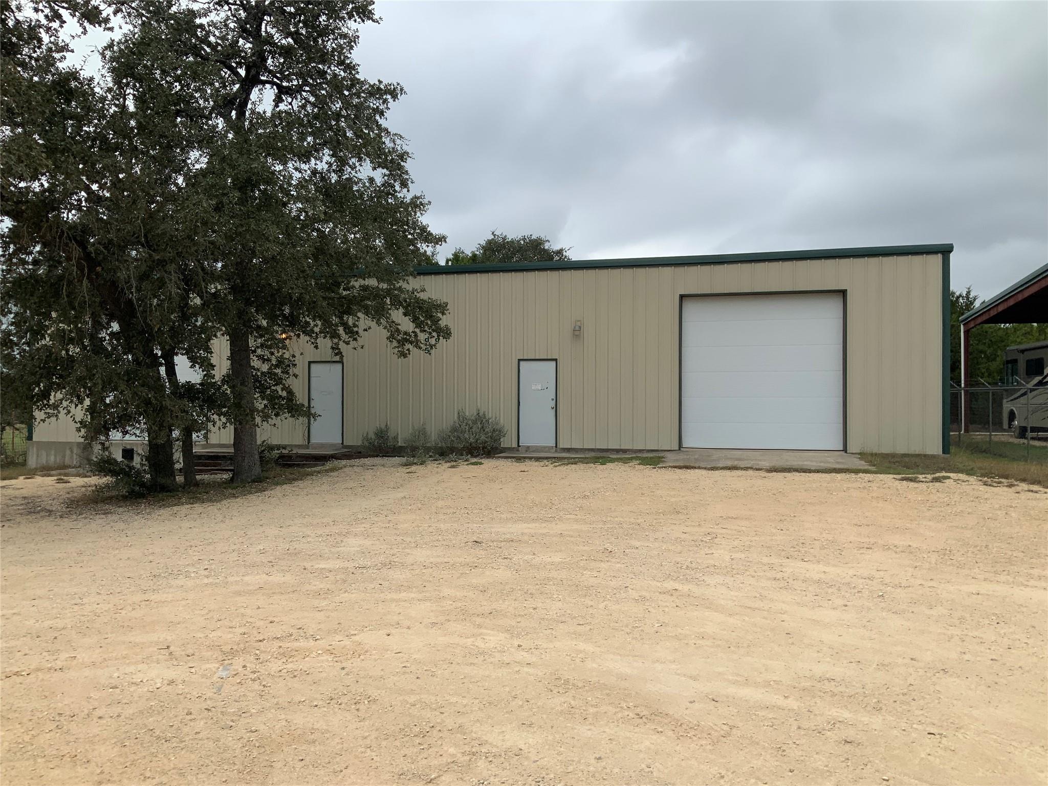 801 Carney Ln 5a Property Photo 4