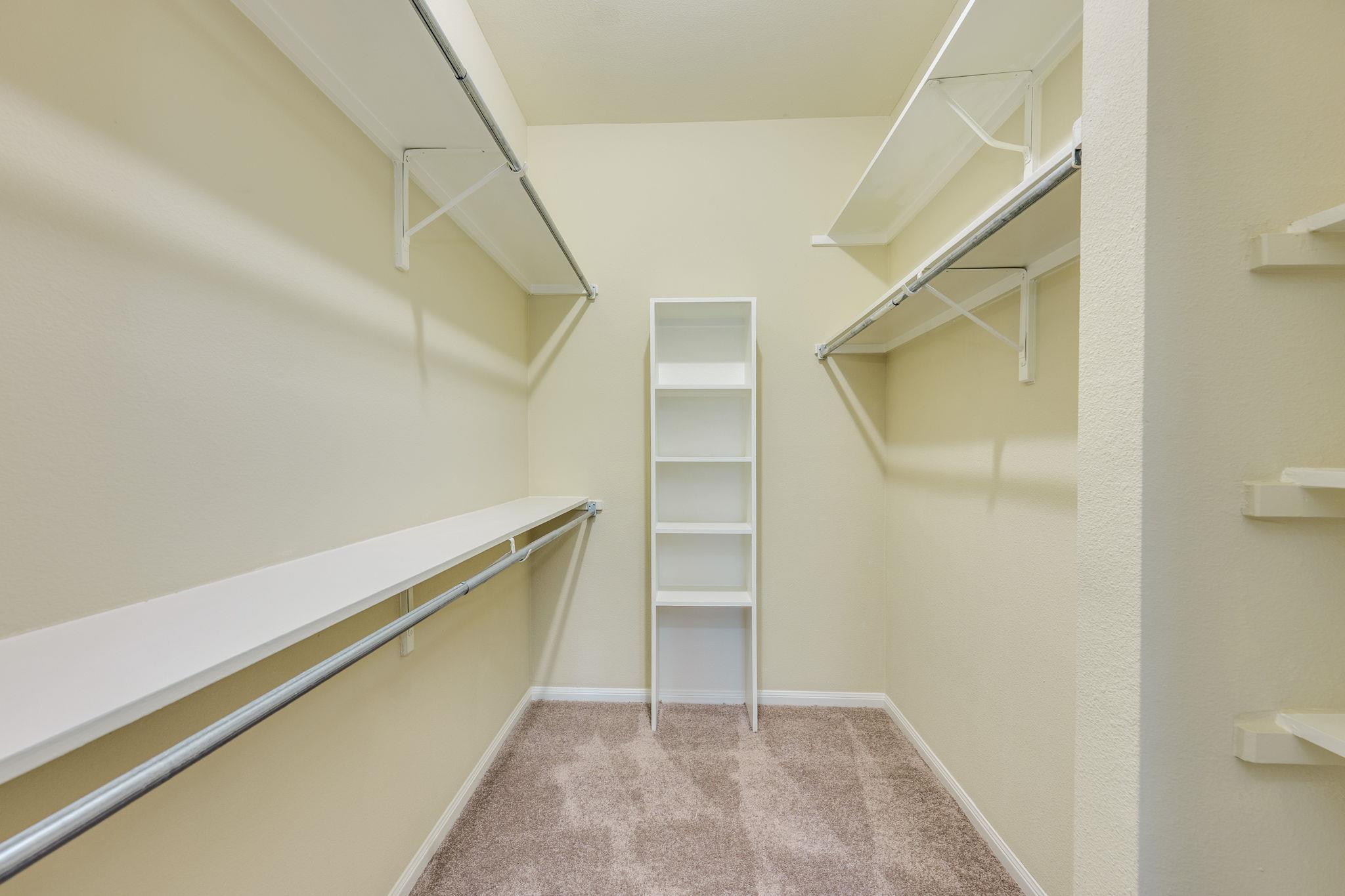 9525 N Capital Of Texas Hwy #414 Property Photo 12