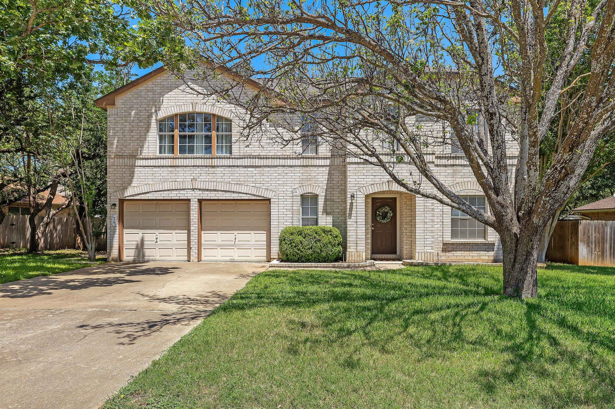 1201 Cedar Hills Blvd Property Photo 1