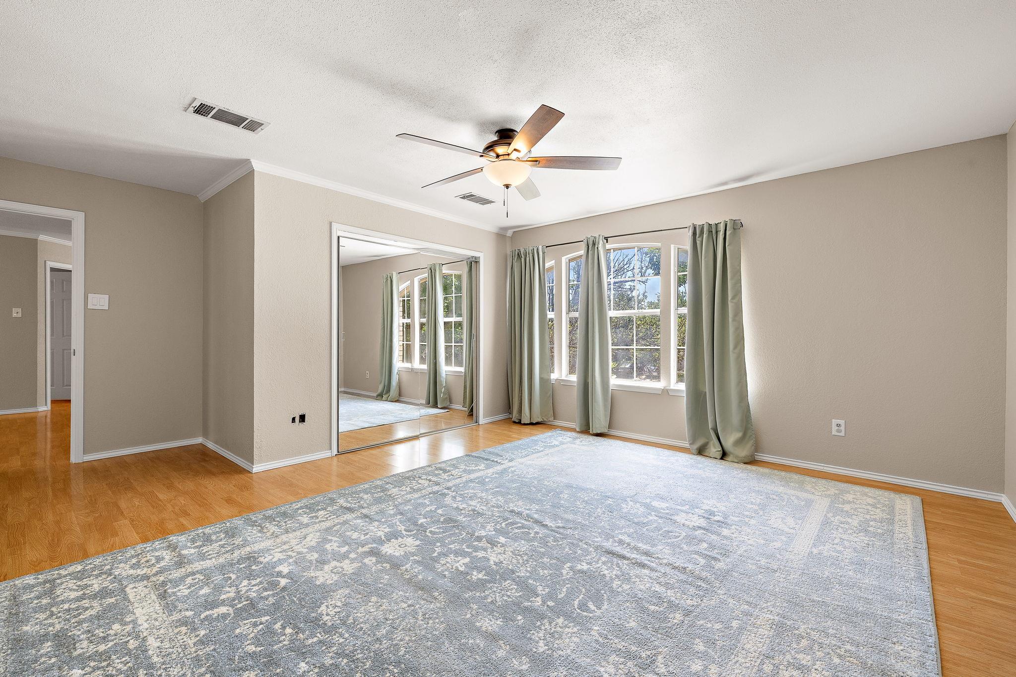 1201 Cedar Hills Blvd Property Photo 18