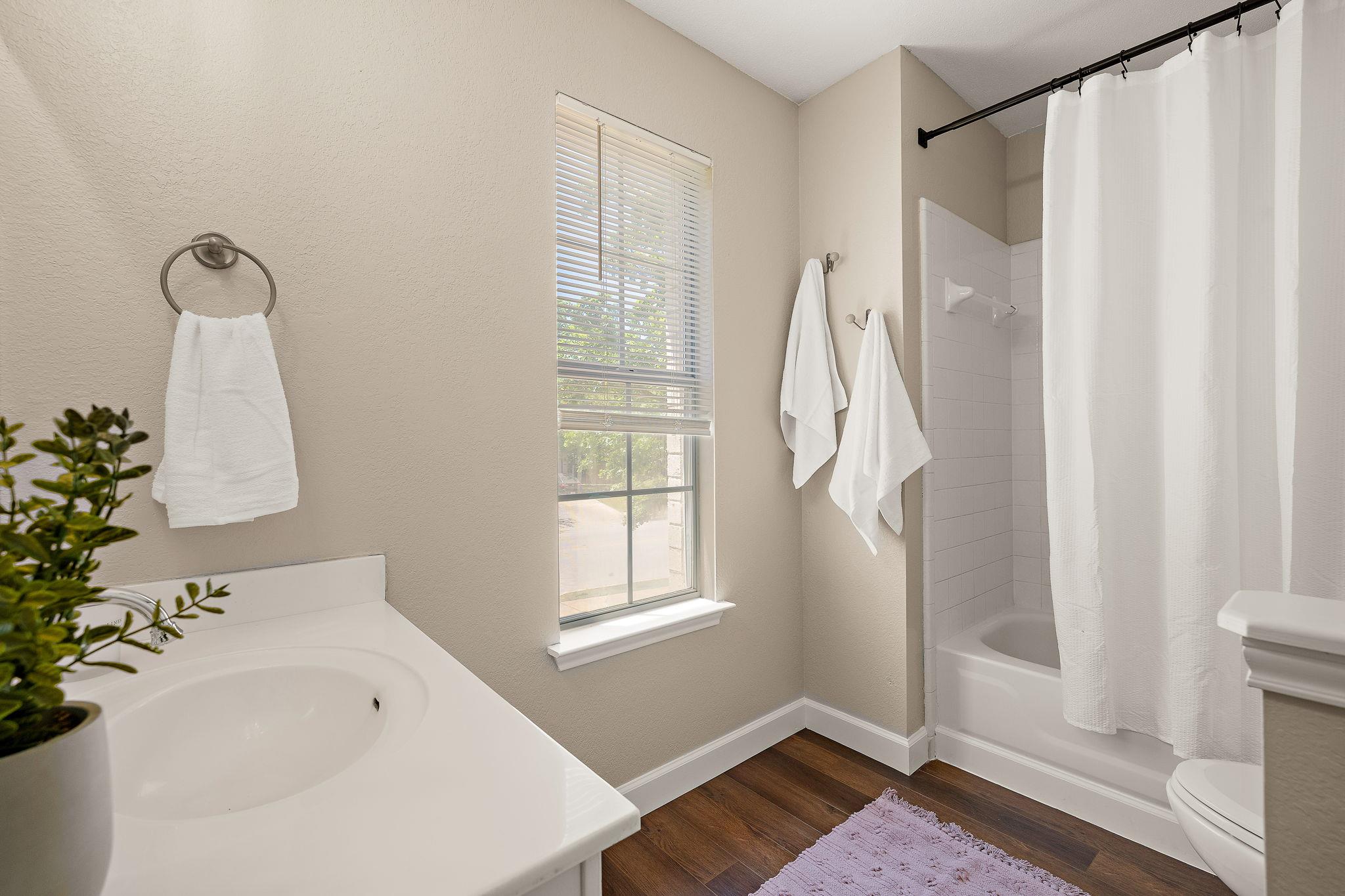 1201 Cedar Hills Blvd Property Photo 28