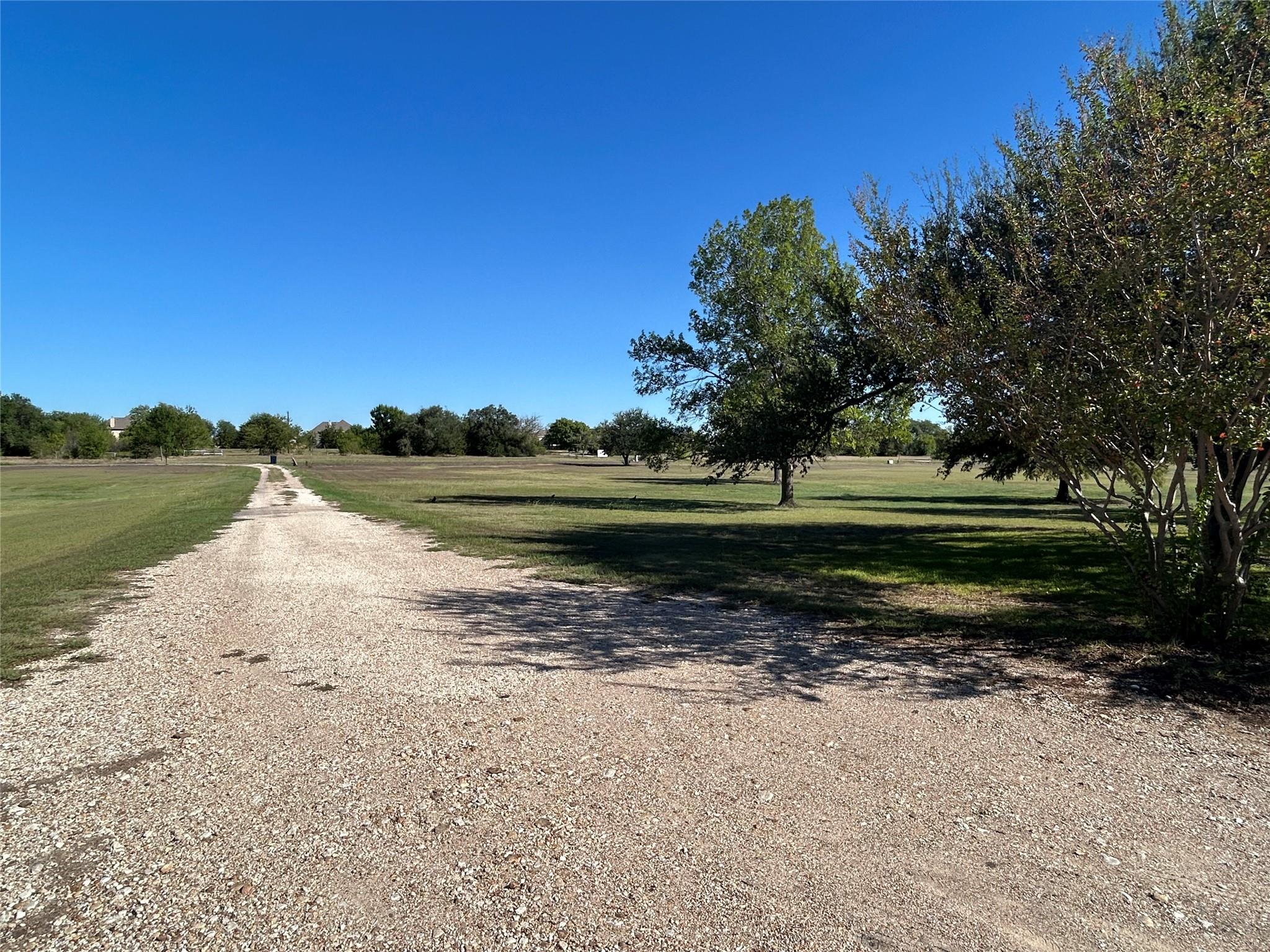 2432924 Property Photo 29