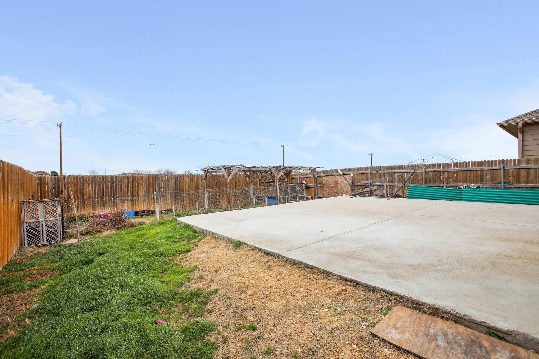 11908 Pyrite Rd Property Photo 33