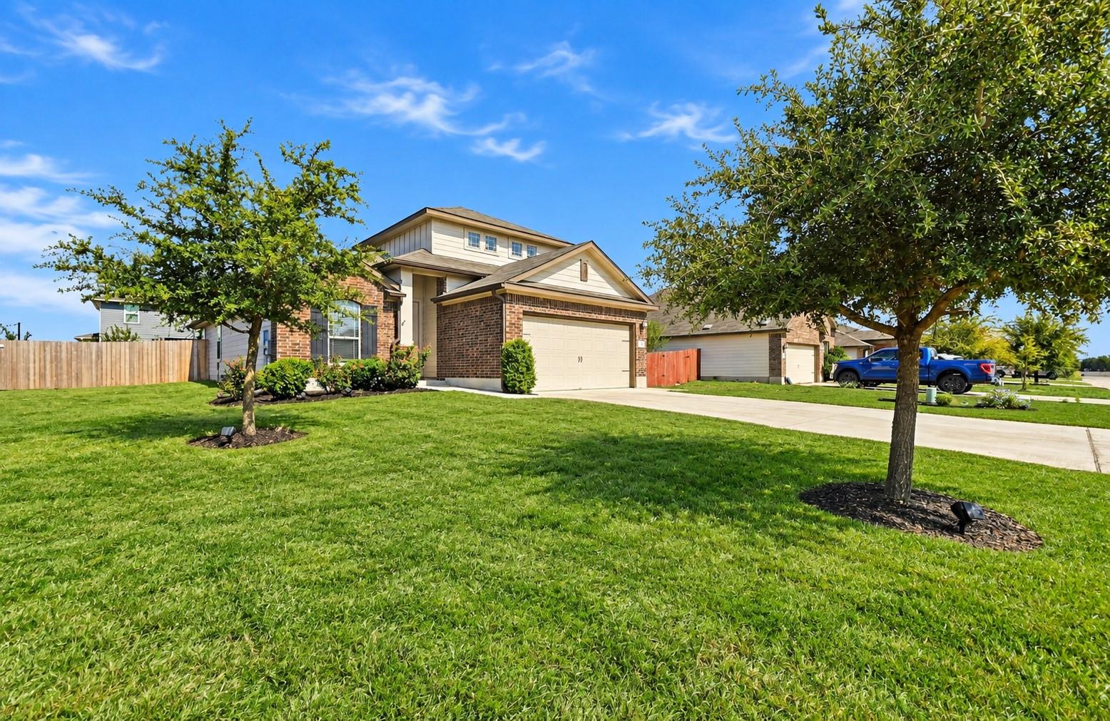 642 Evening Star None Property Photo 2
